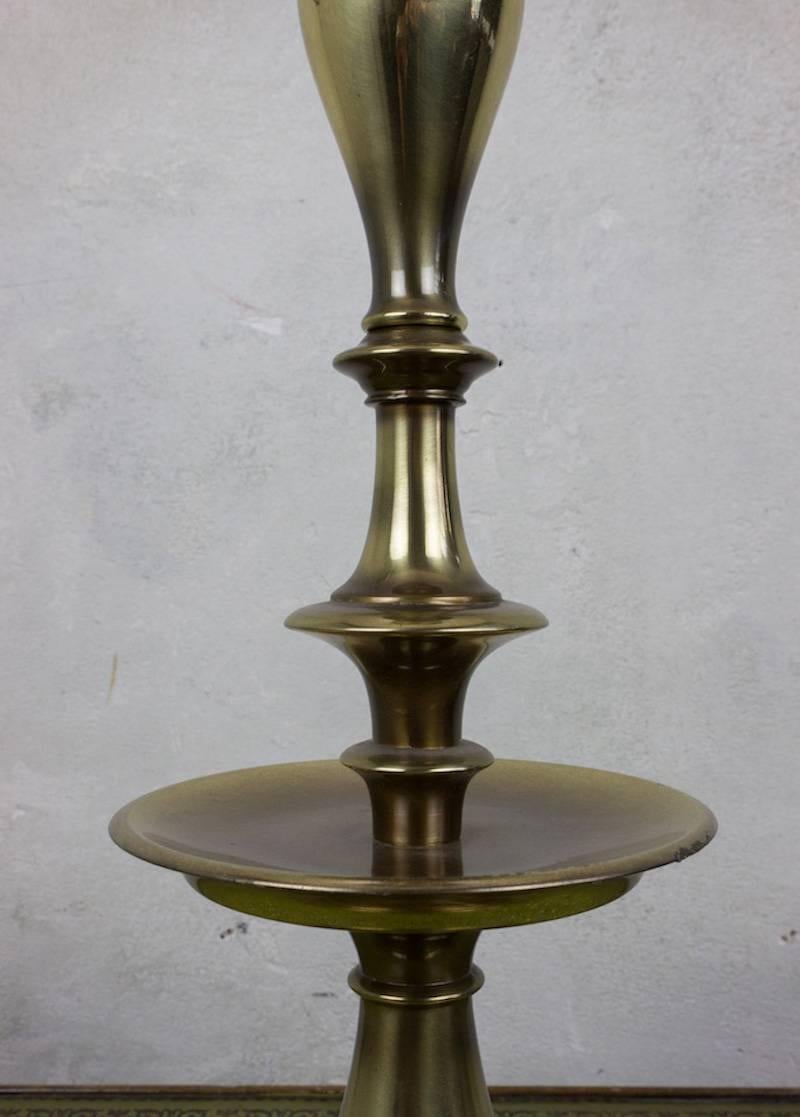 Pair of American Mid Century Modern Brass Lamps In Good Condition In Buchanan, NY