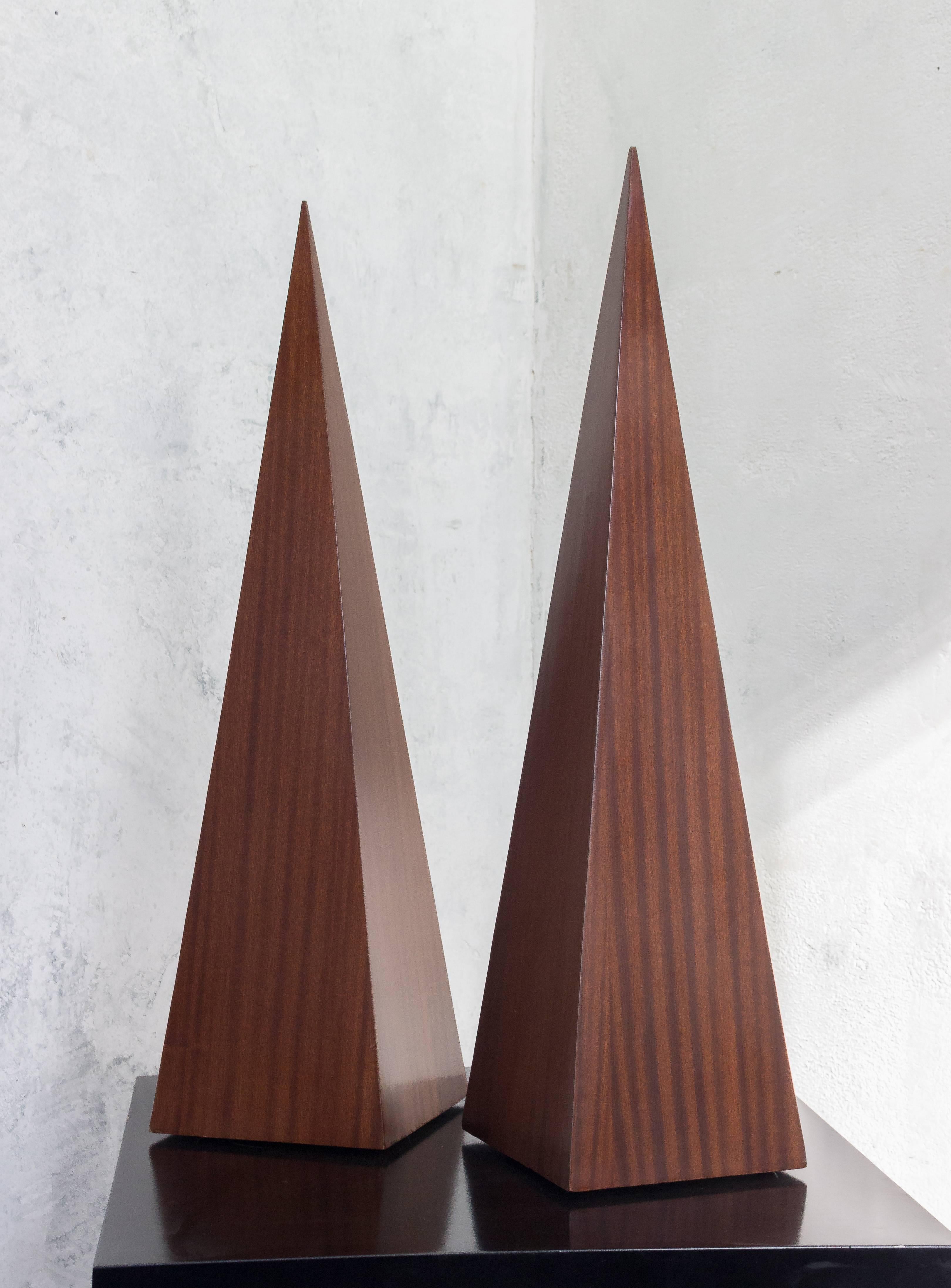 Pair of mahogany veneered obelisks. 1940s.

Ref #: D1105-02

Dimensions: 29