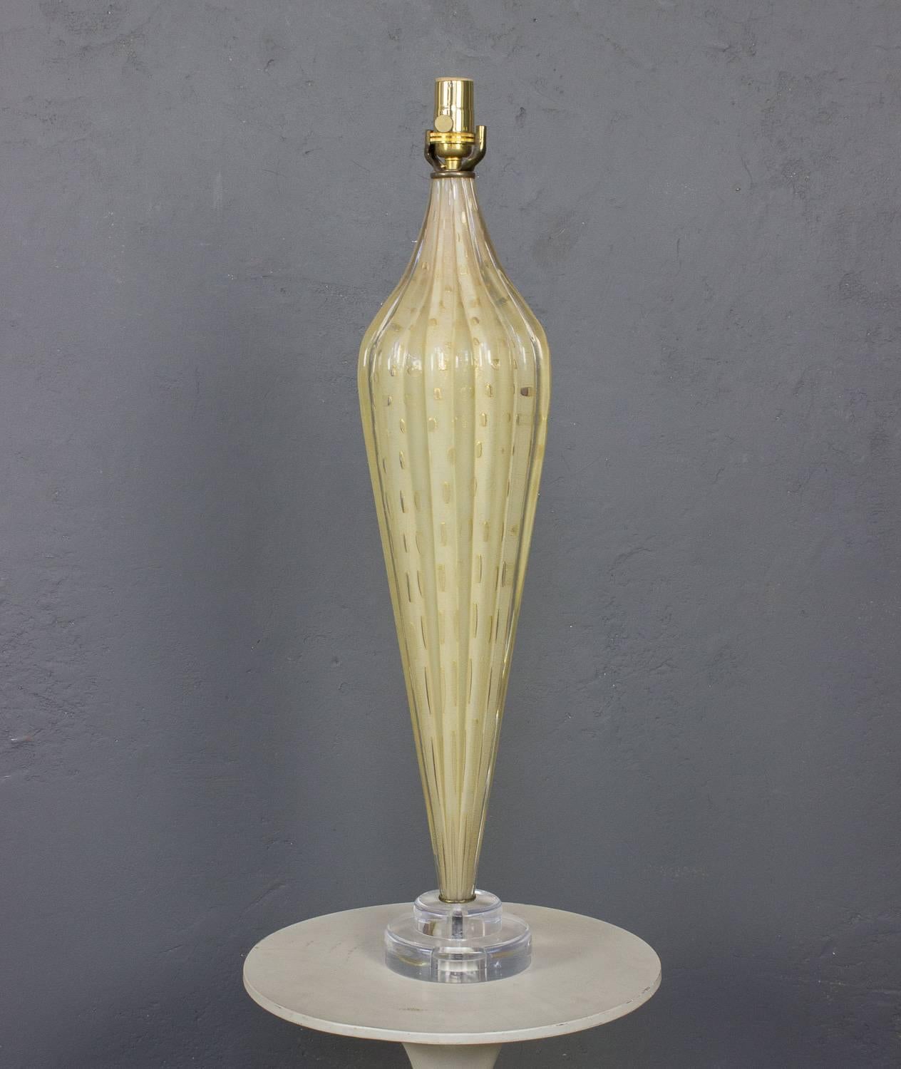 Blown Glass Italian 1940s Golden Yellow Murano Glass Lamp For Sale