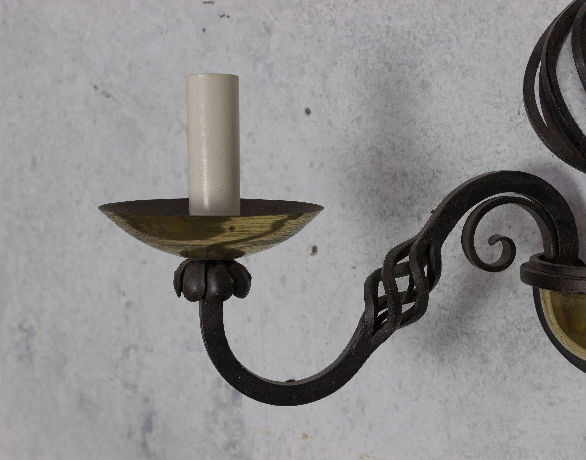 Pair of French 1940s Iron and Brass Sconces For Sale 2