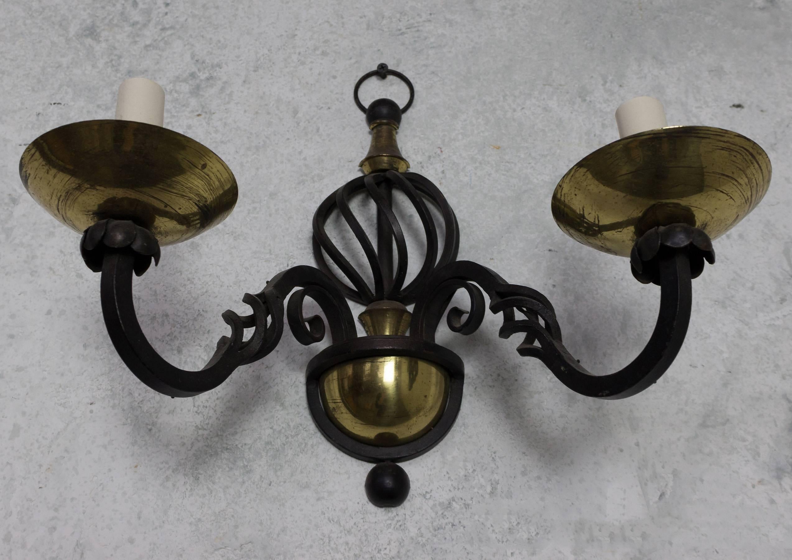 Pair of French 1940s Iron and Brass Sconces For Sale 4
