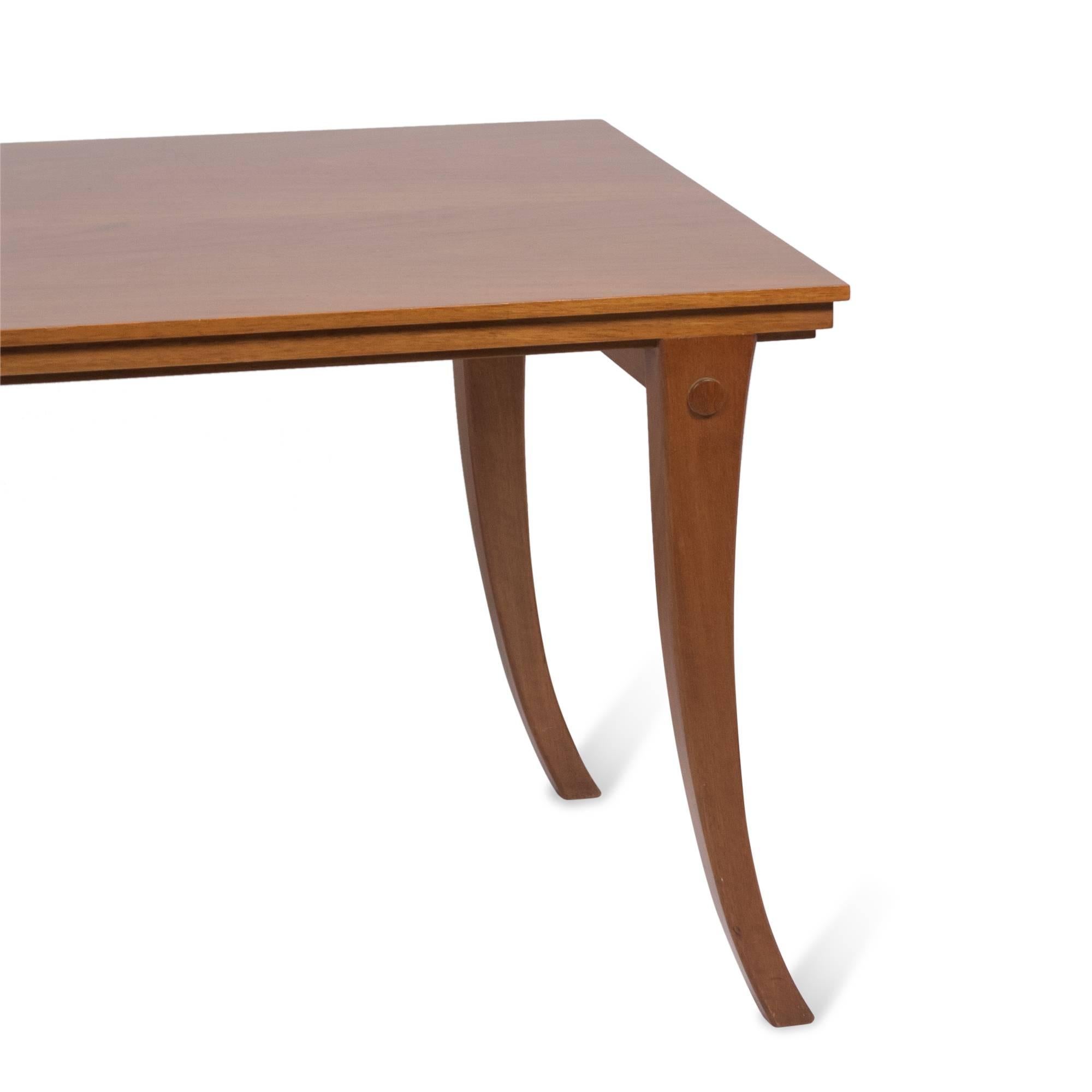 Walnut Three-Legged Coffee Table by Gibbings for Saridis, 1960s In Excellent Condition In Hoboken, NJ