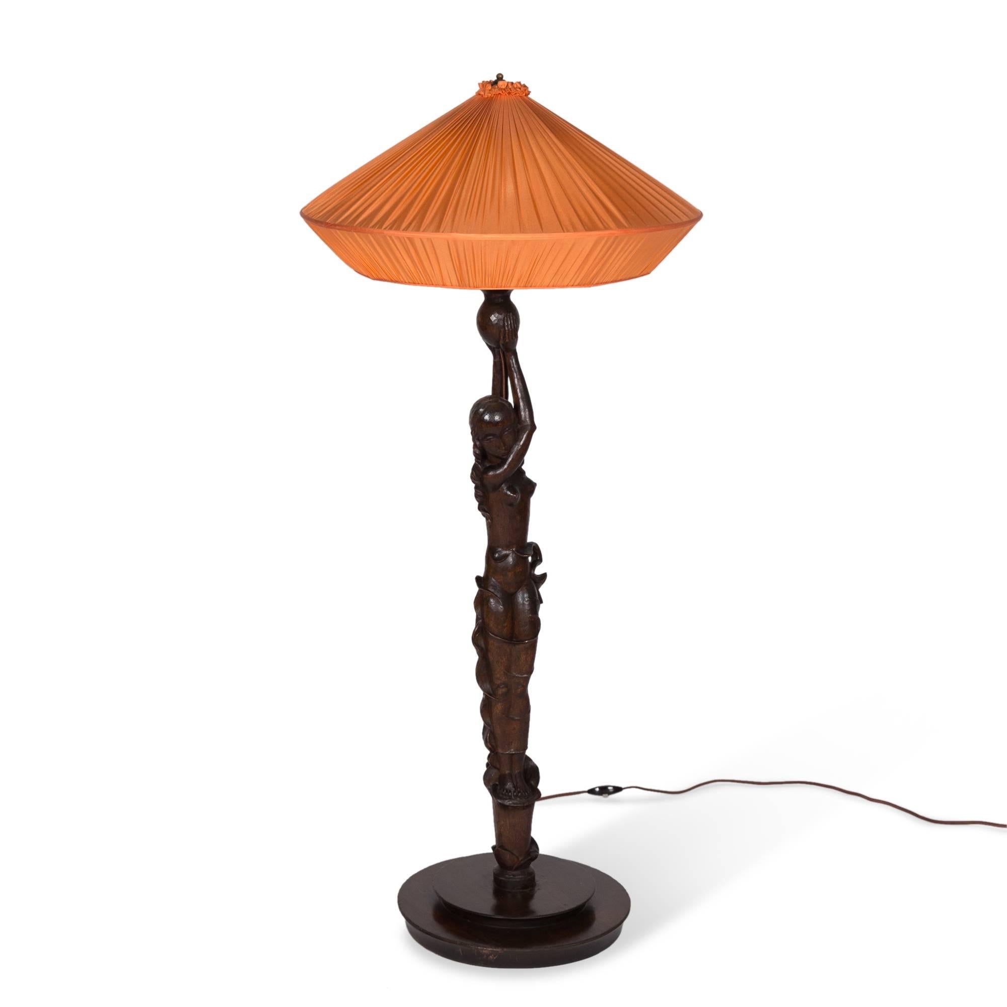 Carved Wood Figural Tall Table or Floor Lamp, German, circa 1920 For Sale 1