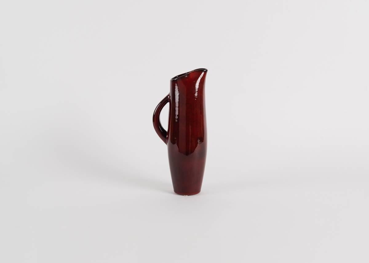 French Pol Chambost, Pitcher and Seven Cups with Red and White Glaze, France, 1972