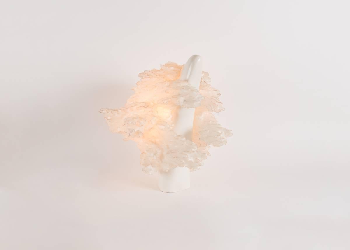 Israélien Ayala Serfaty, Série Soma : Adaptation, sculpture lumineuse faite à la main, Israël, 2005 en vente