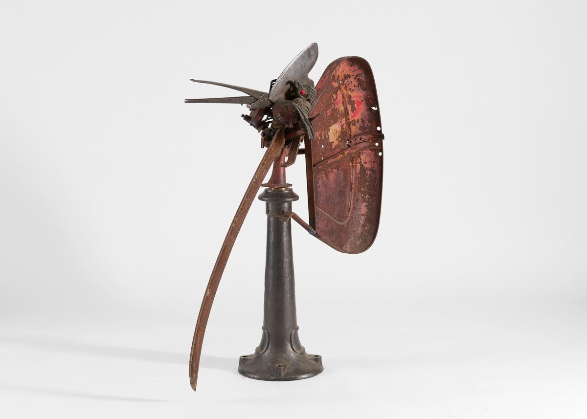 MS 16, Scultura di insetti assemblata In condizioni buone in vendita a New York, NY