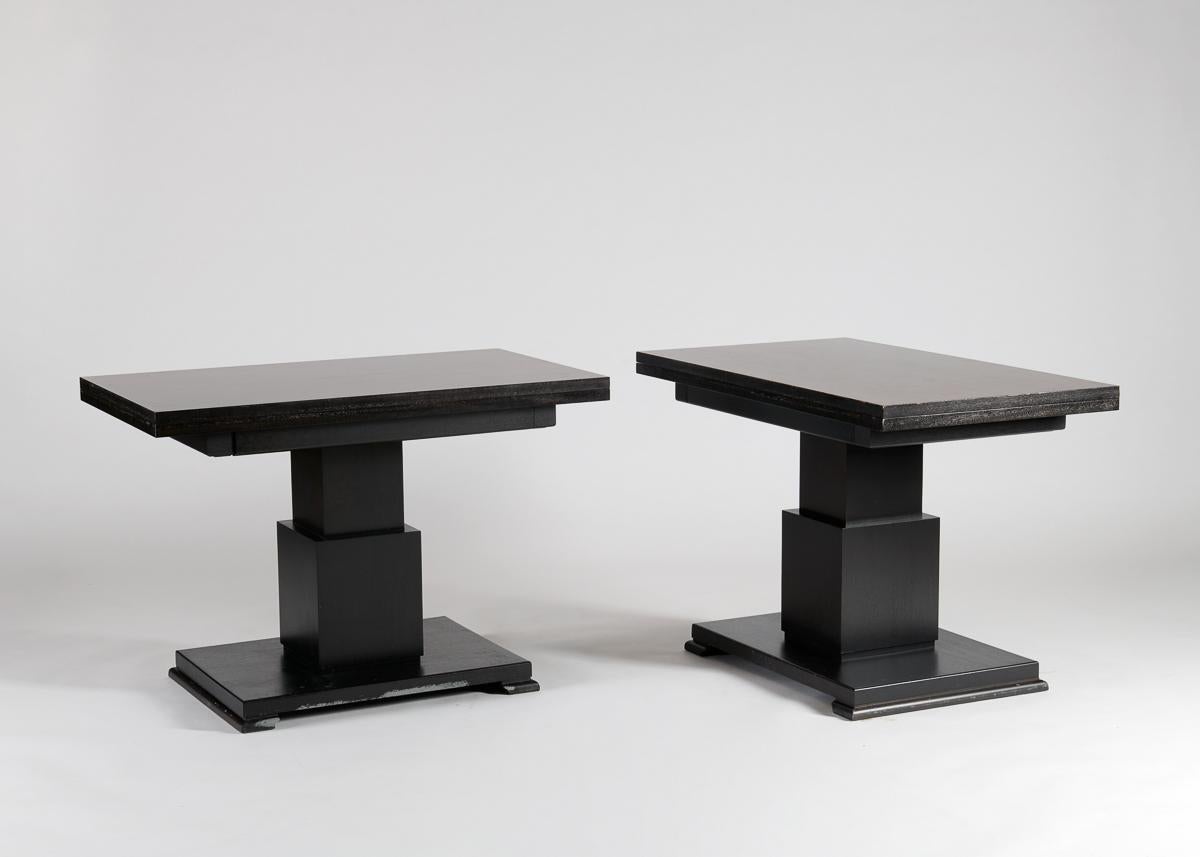 Polished Pair of Art Deco-style Mahogany Folding Tables inspired by Otto Wretling For Sale