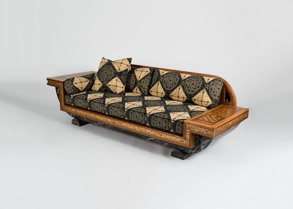Pucci De Rossi, Sofa im orientalistischen Stil, Frankreich, 1984 (Samt) im Angebot
