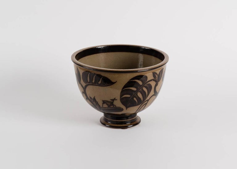 Nils Thorsson for Royal Copenhagen, Bowl, Denmark, circa 1930s For 
