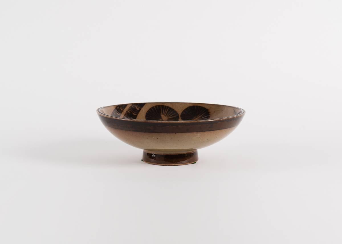 Footed bowl by Danish designer Nills Thorsson for Royal Copenhagen, circa 1930s.