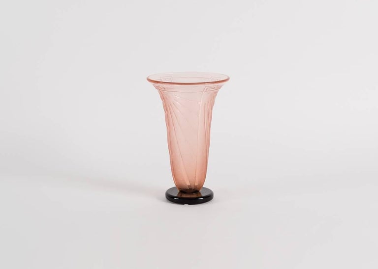 French Charles Schneider, Art Deco Glass Vase, France, C. 1930 For Sale