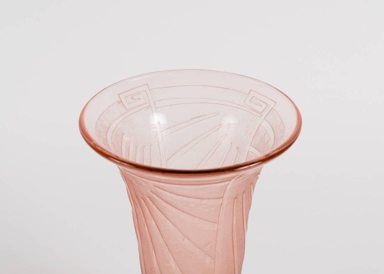 Charles Schneider, Art Deco Glass Vase, France, C. 1930 In Good Condition For Sale In New York, NY