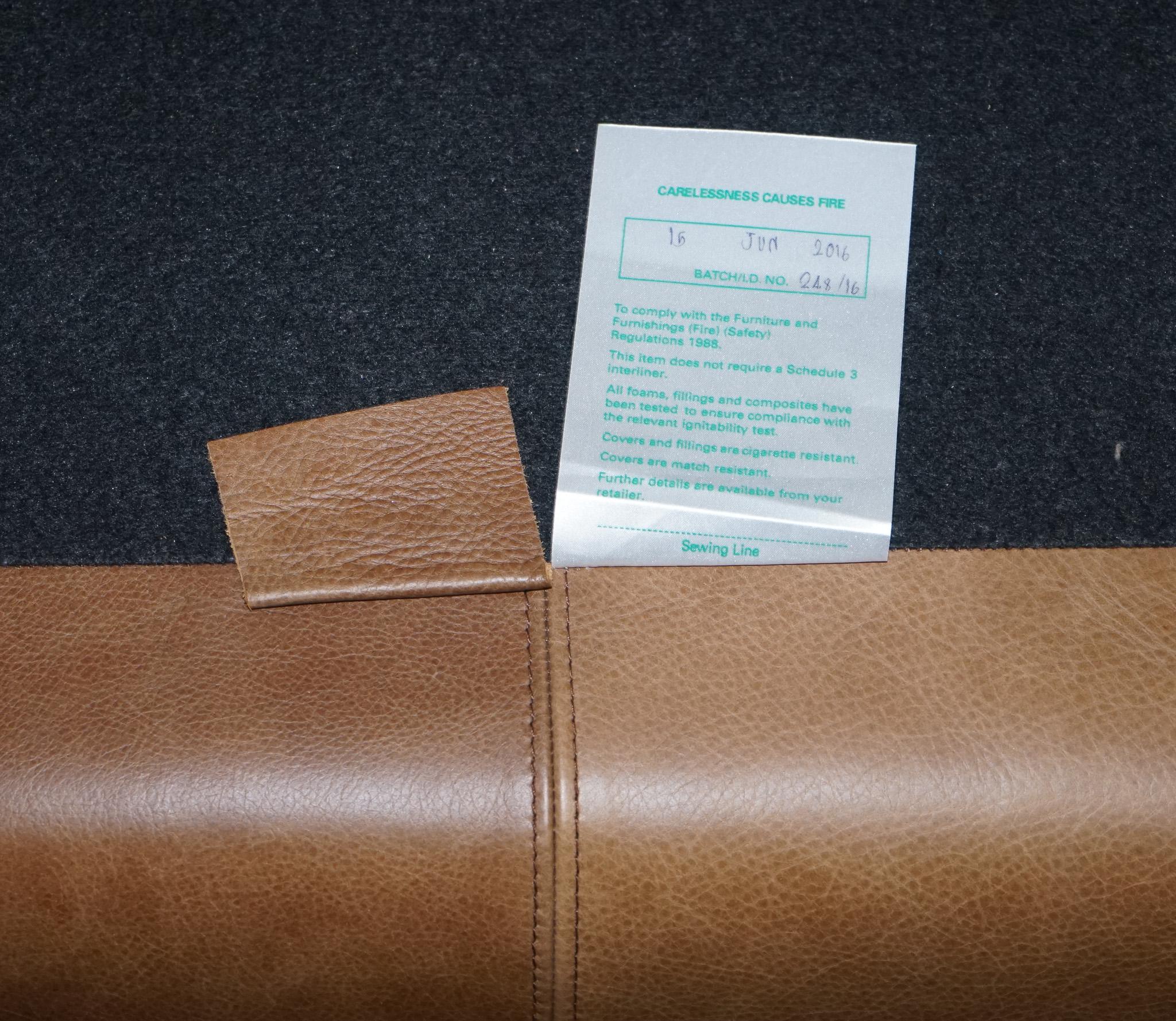 VINTAGE ALEXANDER & JAMES BLAKE SOFA DE 3 ASIENTOS EN CUERO Y FABRiC PVP £2240 en venta 12