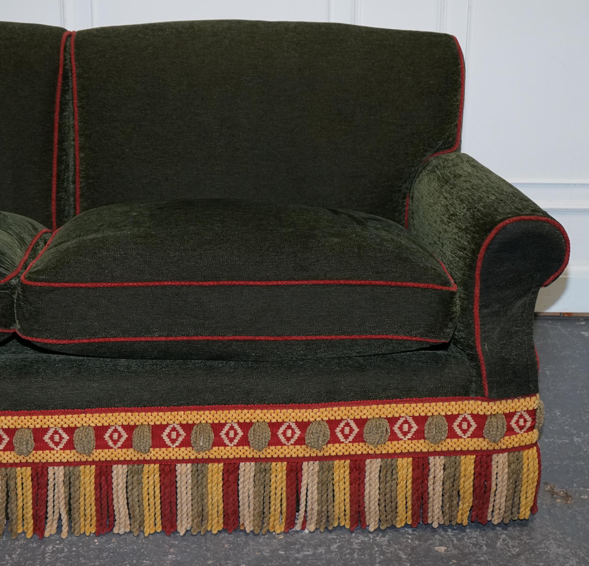 PETER DUDGEON BRITISCHES HANDGEARBEITETES GRÜNES GEWEBE HOWARD STYLE 3-SITZ-SOFA RRP£12000 im Angebot 11