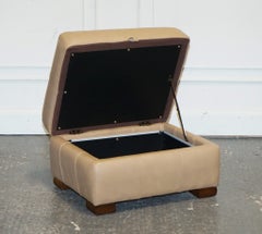 EDLER, LATTE-BRAUNER LEDER-FUSSHOCKER MIT STAURAUM VON MULTiYORK, ENGLAND