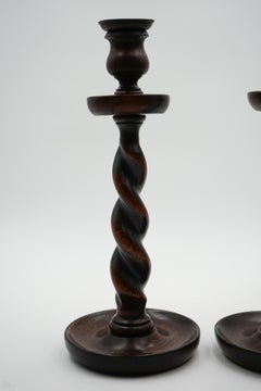 EARLY ViCTORIAN PAIR OF ENGLISH OAK BARLEY TWIST CANDLE STiCKS (3)