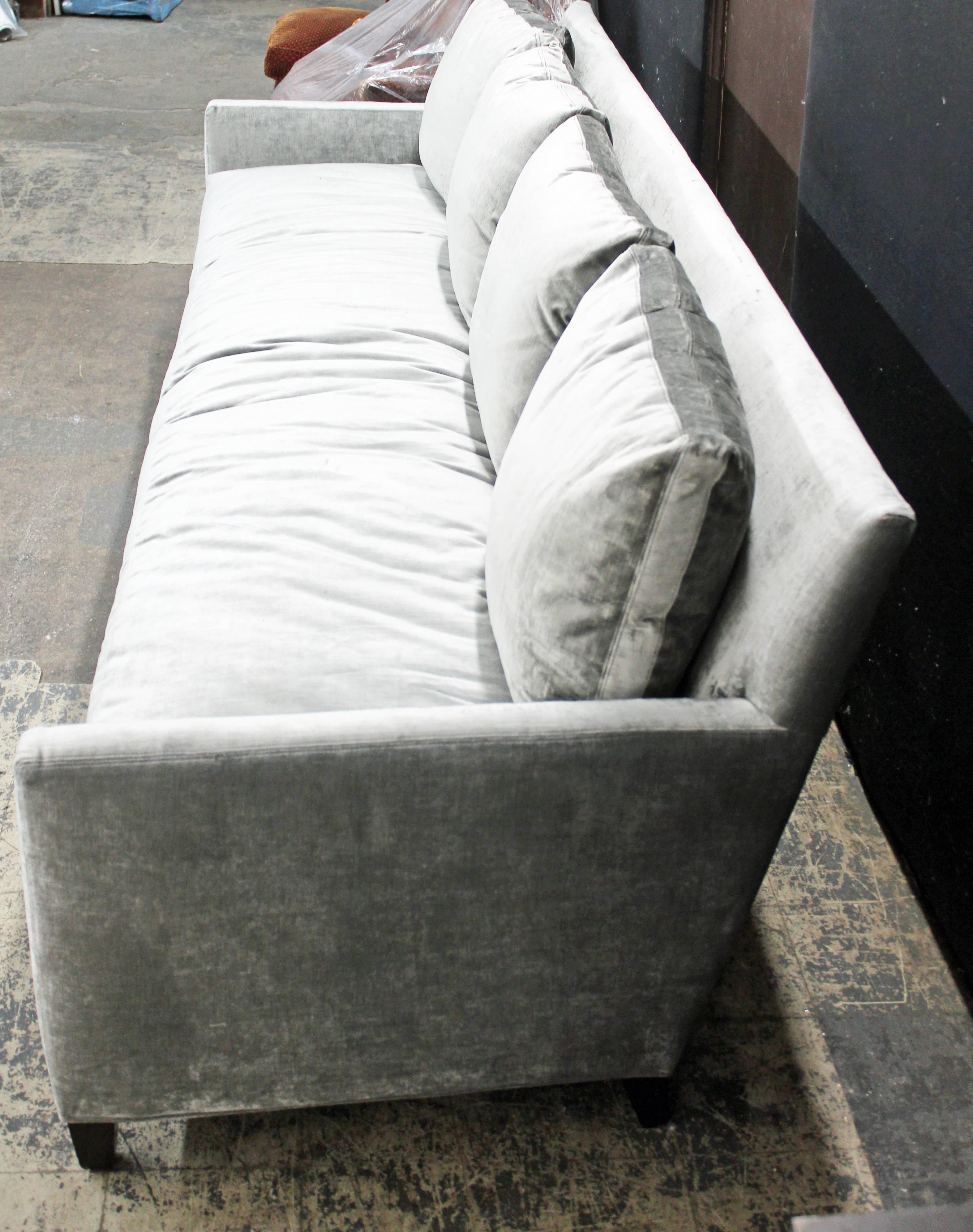 Unknown Long and Luxurious Sofa in Silver Antique Velvet