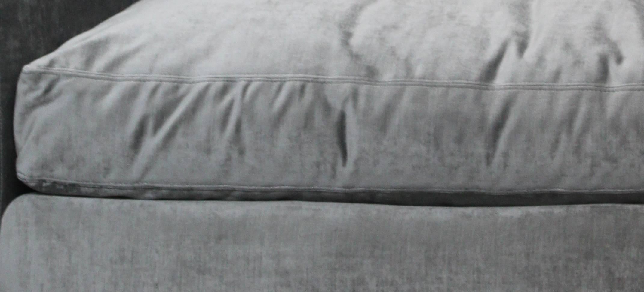 Long and Luxurious Sofa in Silver Antique Velvet In Excellent Condition In Bronx, NY