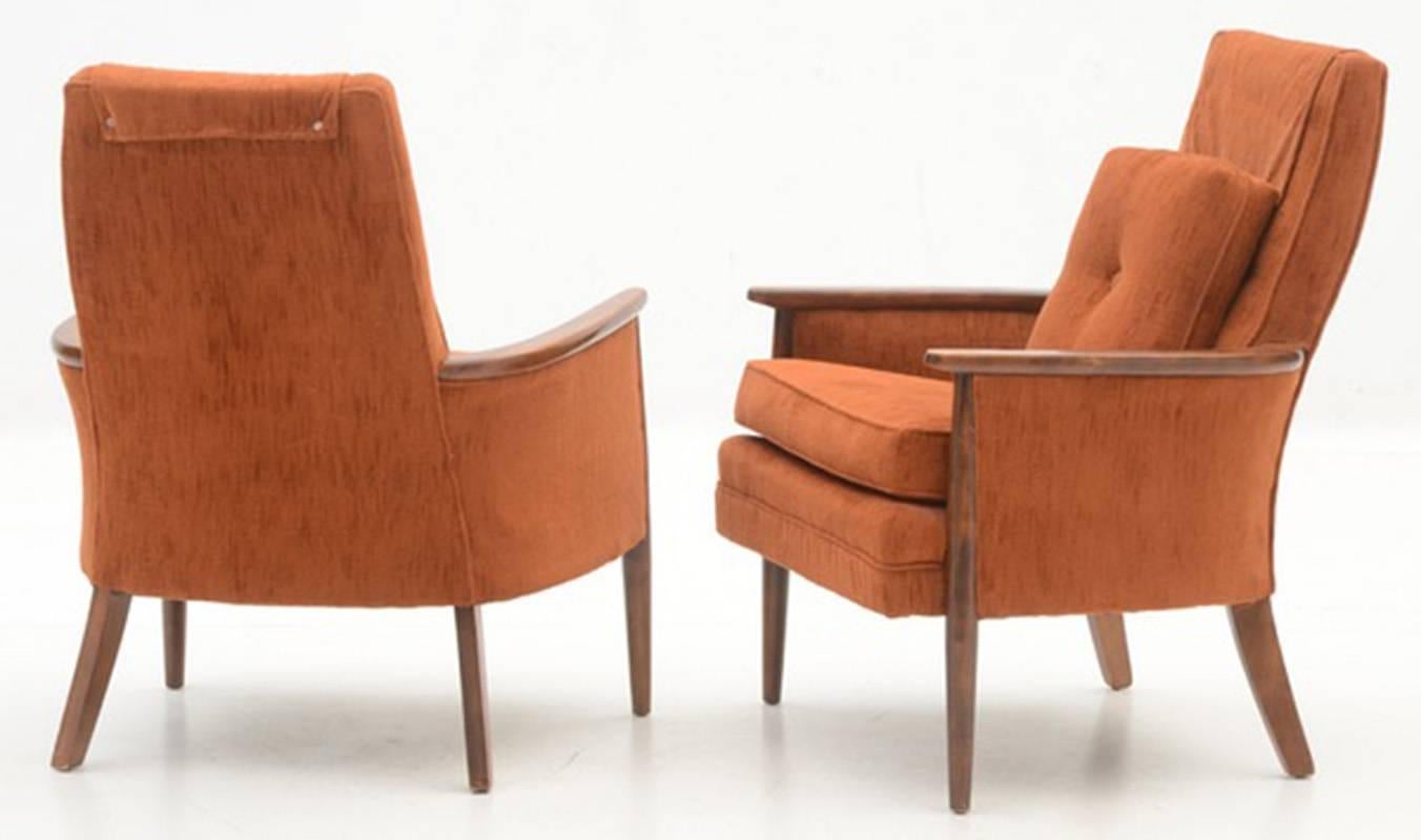 Ein Paar Vintage-Sessel aus den 1970er Jahren, gepolstert mit orangefarbenem gebranntem Stoff (Unbekannt) im Angebot