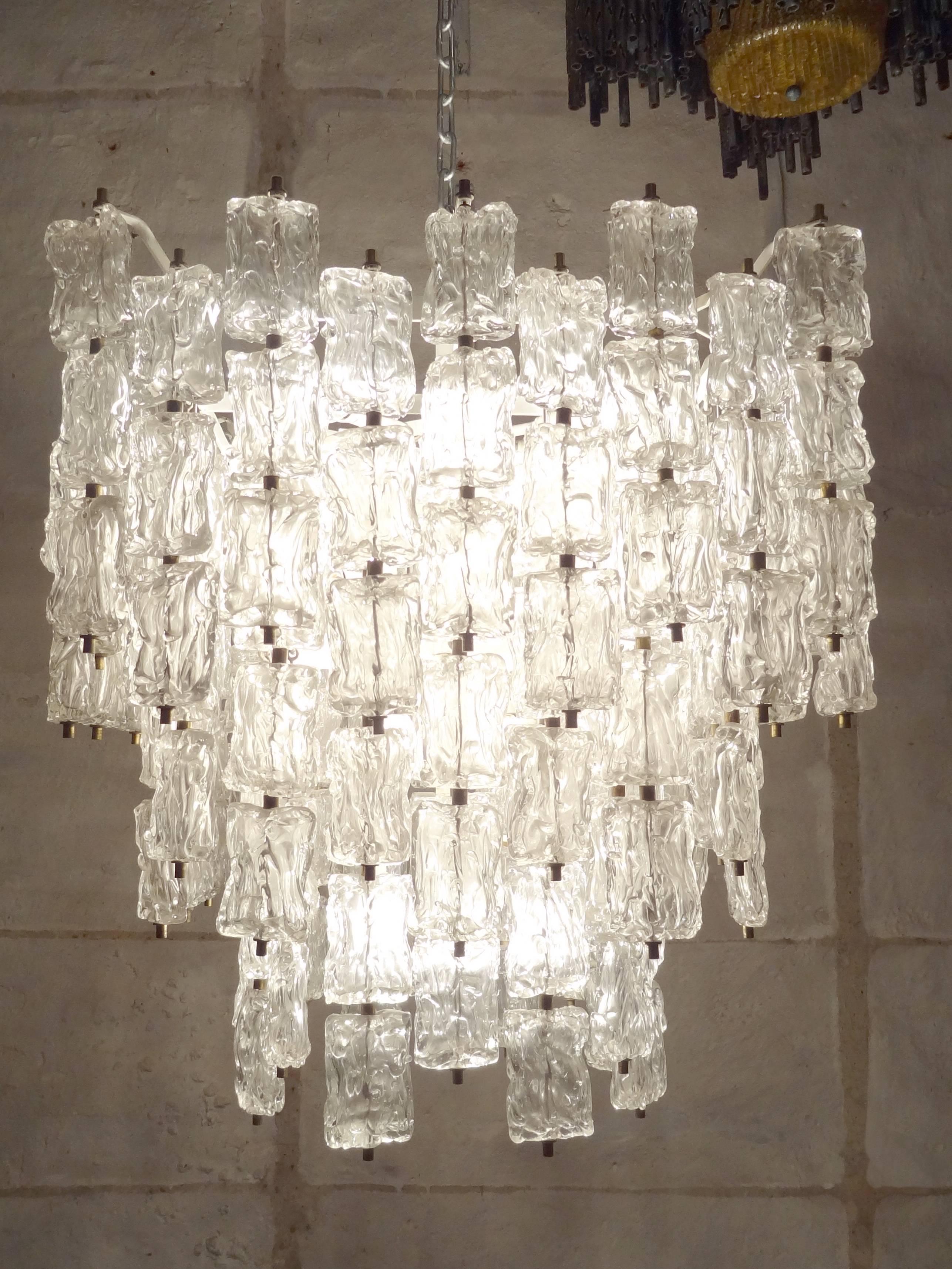 Italian Large Aureliano Toso Brass and Textured Glass Chandelier For Sale