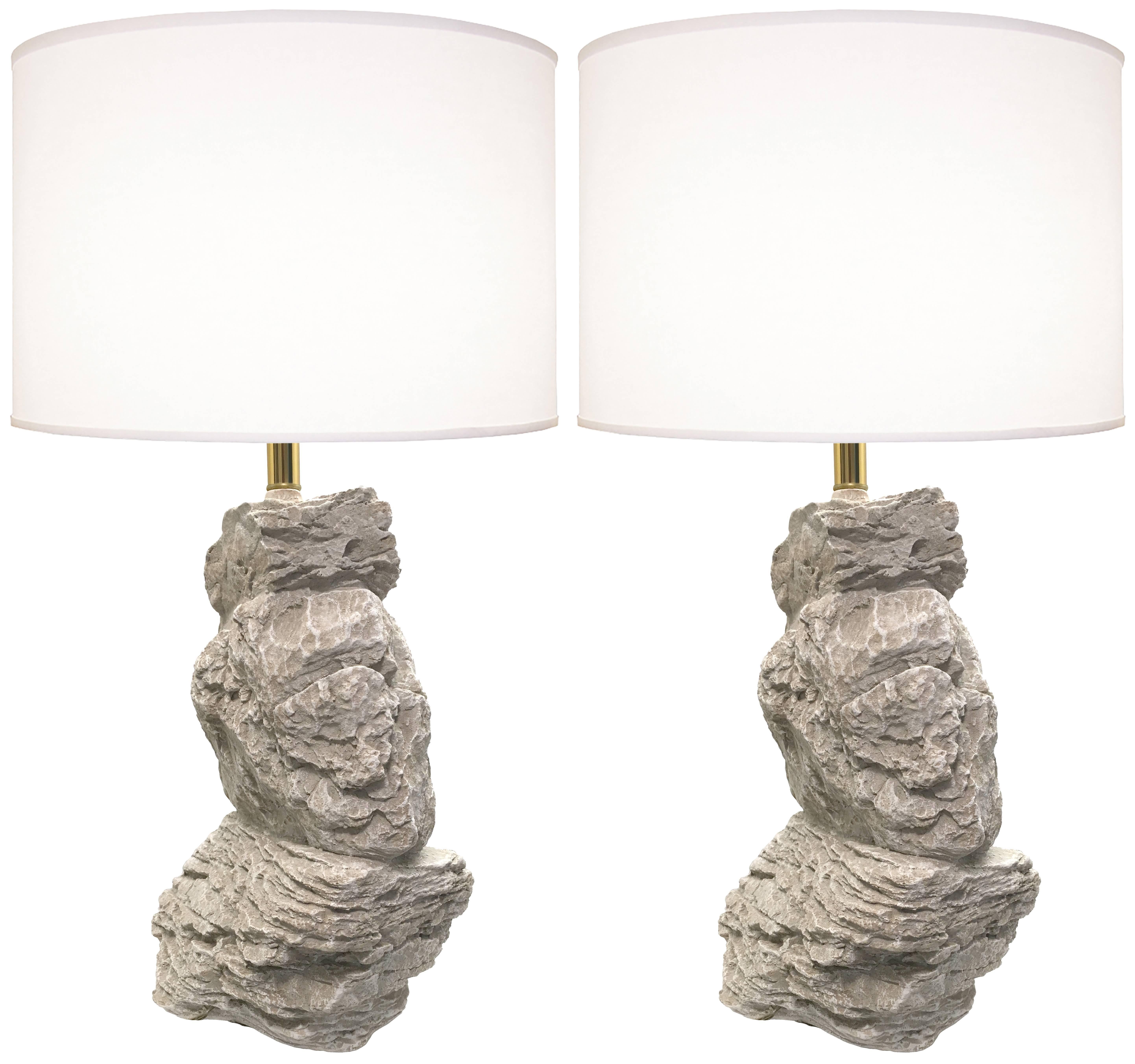 Pair of 1980s Sculptural Rock-Form Lamps In Excellent Condition For Sale In New York, NY