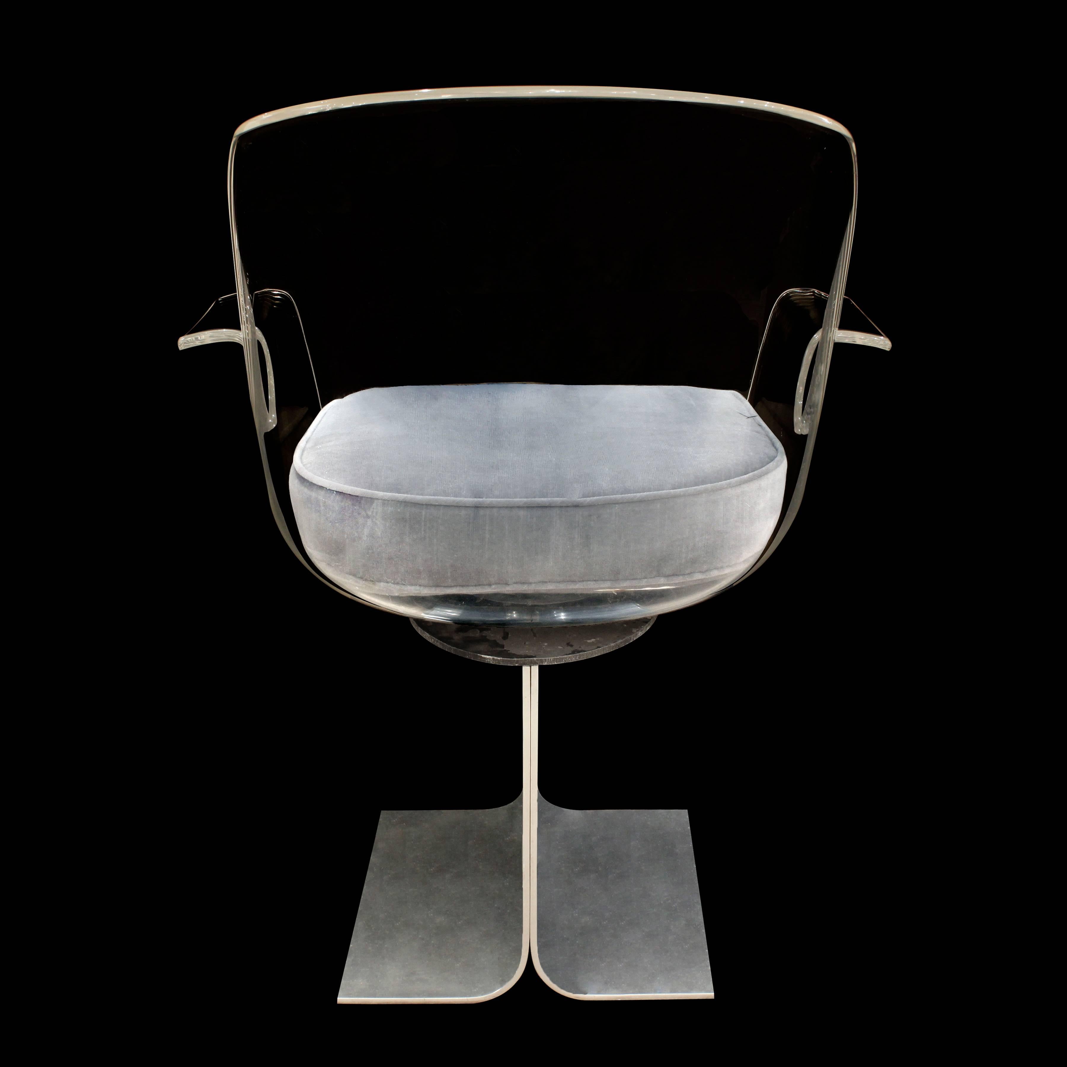 Pace Collection Swivelling Desk Chair, 1970s In Excellent Condition In New York, NY