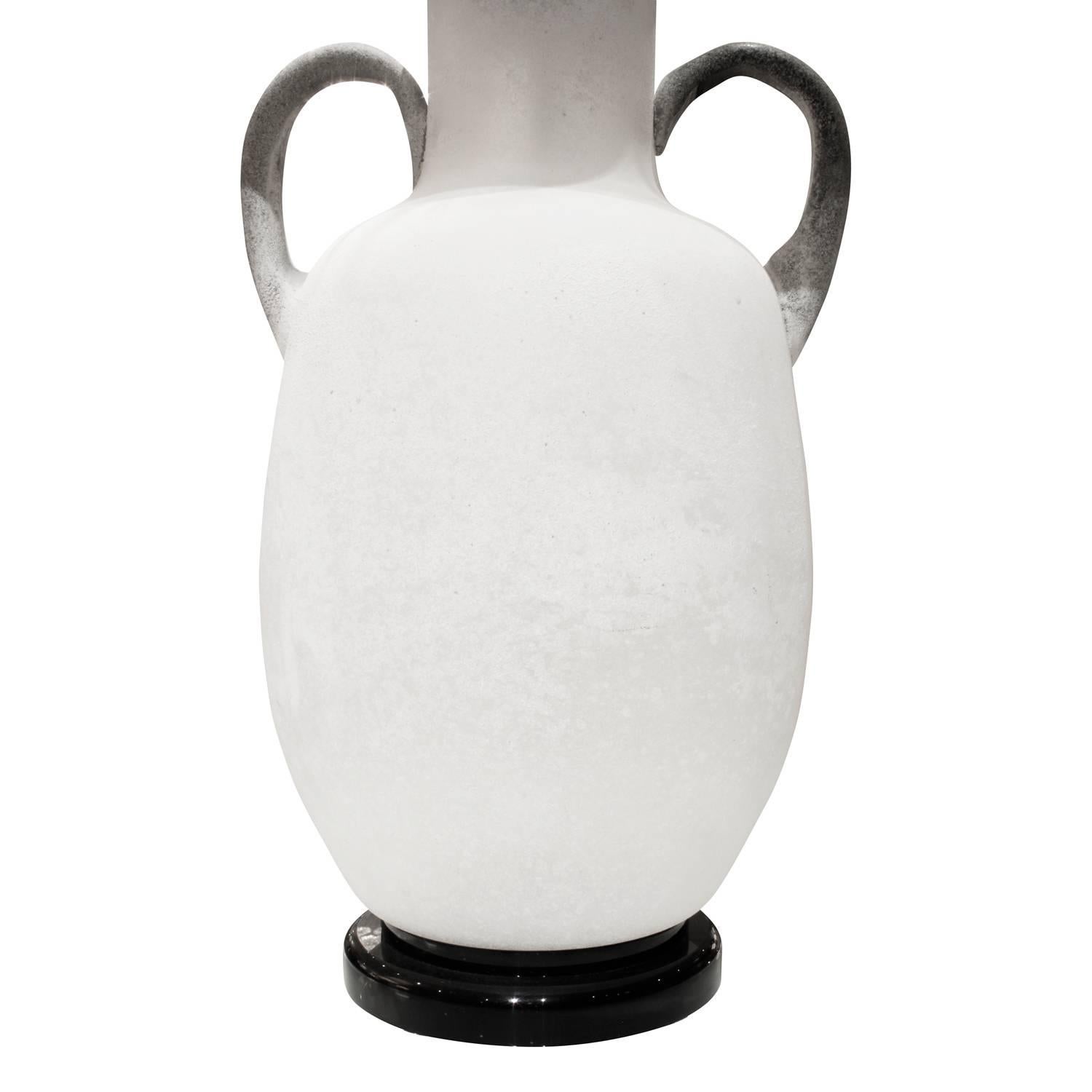 Large handblown white scavo glass Amphora style table lamp by Seguso, Murano Italy, 1960s. Shade as shown is 14.25 inches in diameter. This lamp is beautifully executed and very chic.