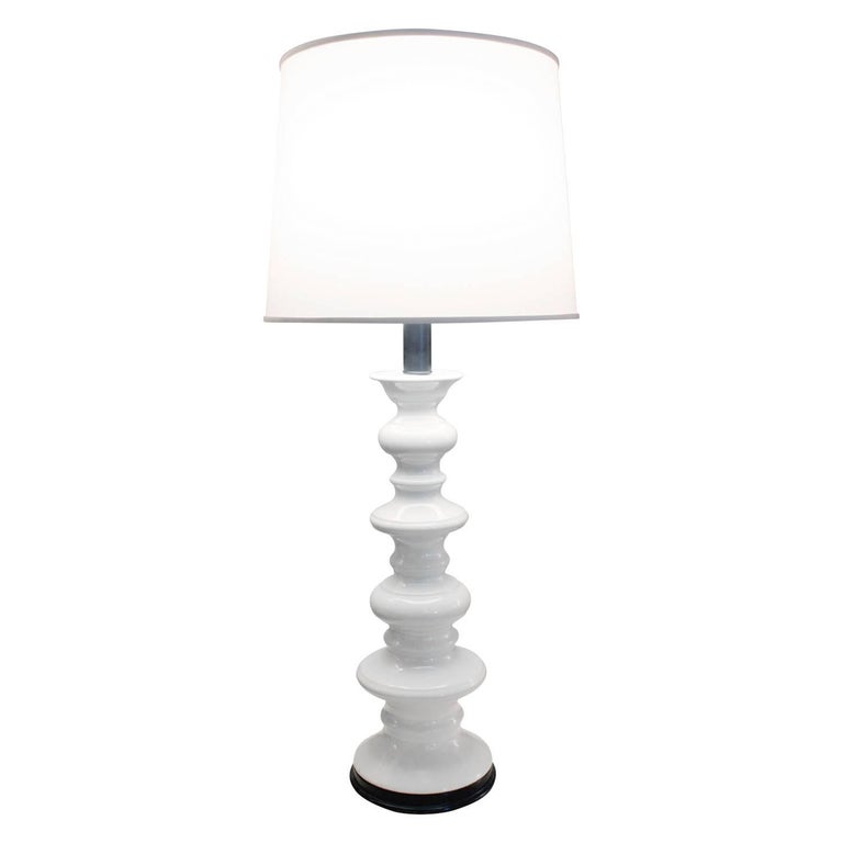 Sculptural White Ceramic Table Lamp, 1960s For Sale at 1stDibs