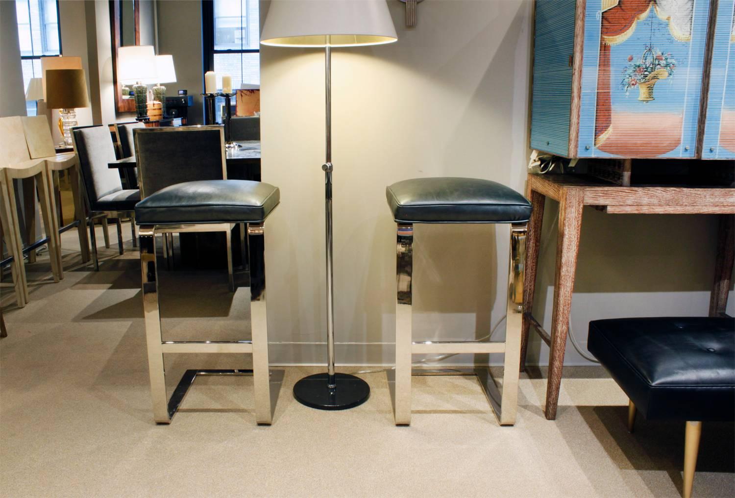 Leather Milo Baughman Pair of Cantilevered Chrome Bar Stools, 1970s