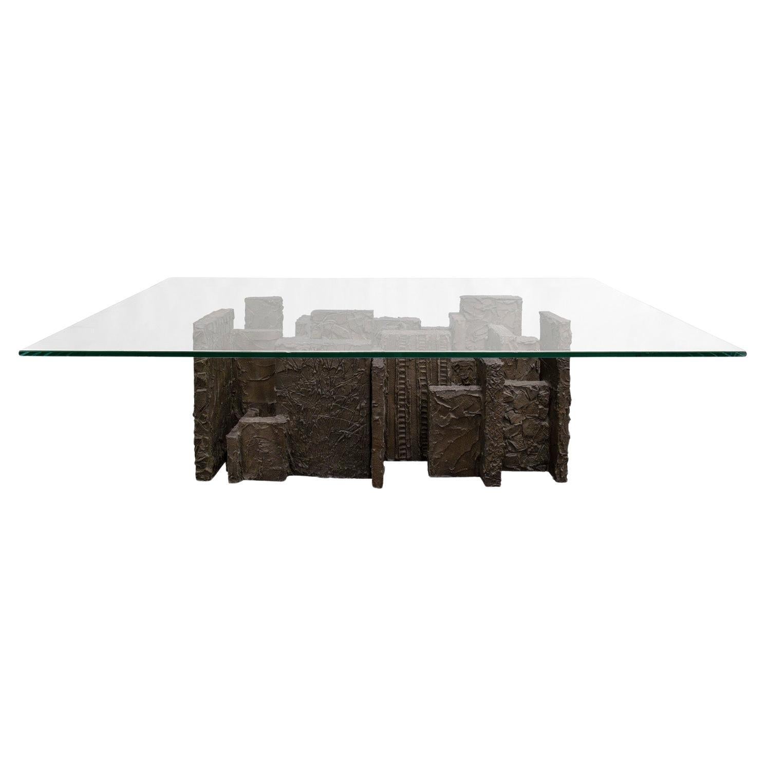 Rara mesa de comedor Rascacielos de Paul Evans en resina de bronce de 1972 (Firmada y fechada)
