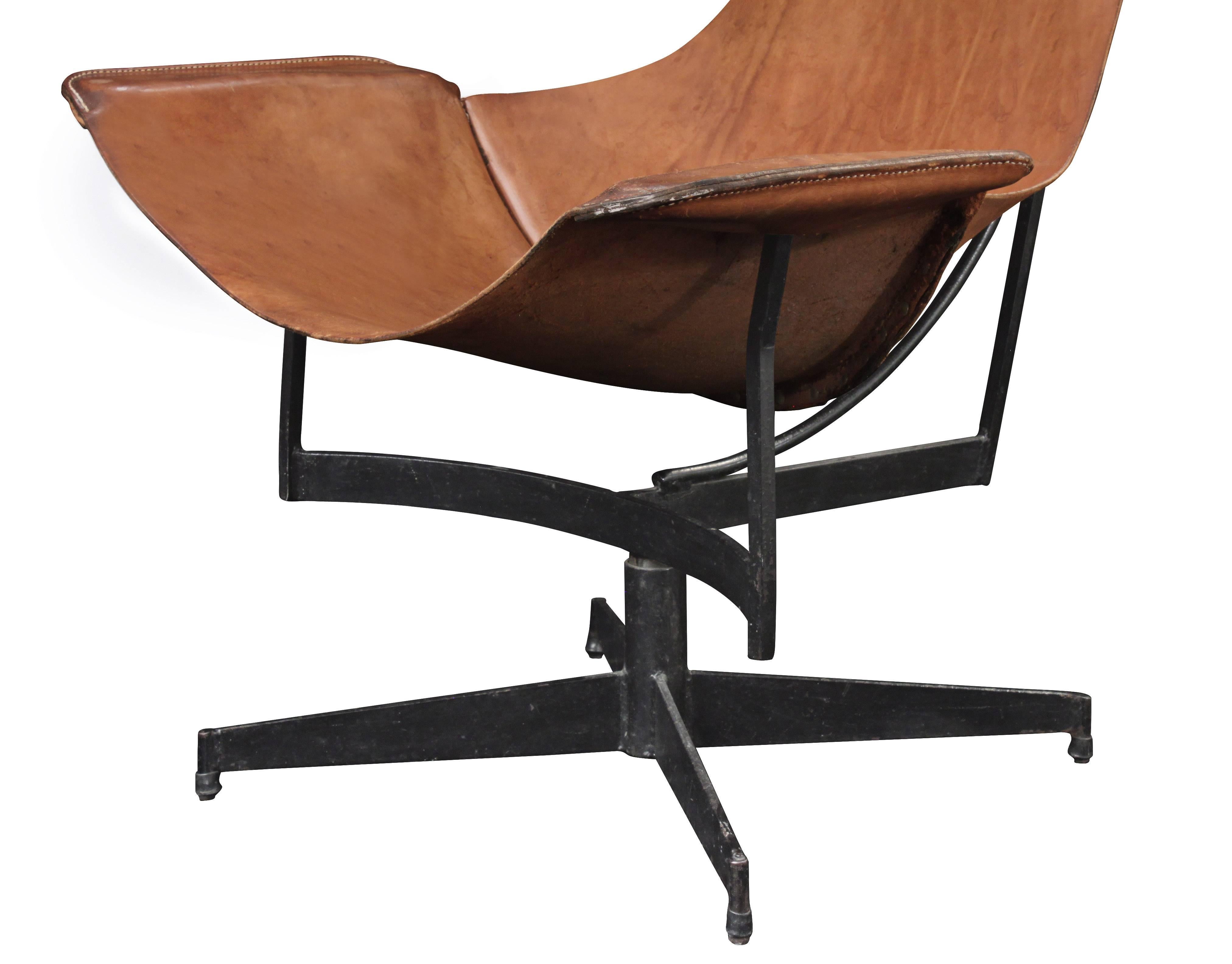 Pair of Swivelling Sling Chairs by William Katavolos In Excellent Condition In New York, NY