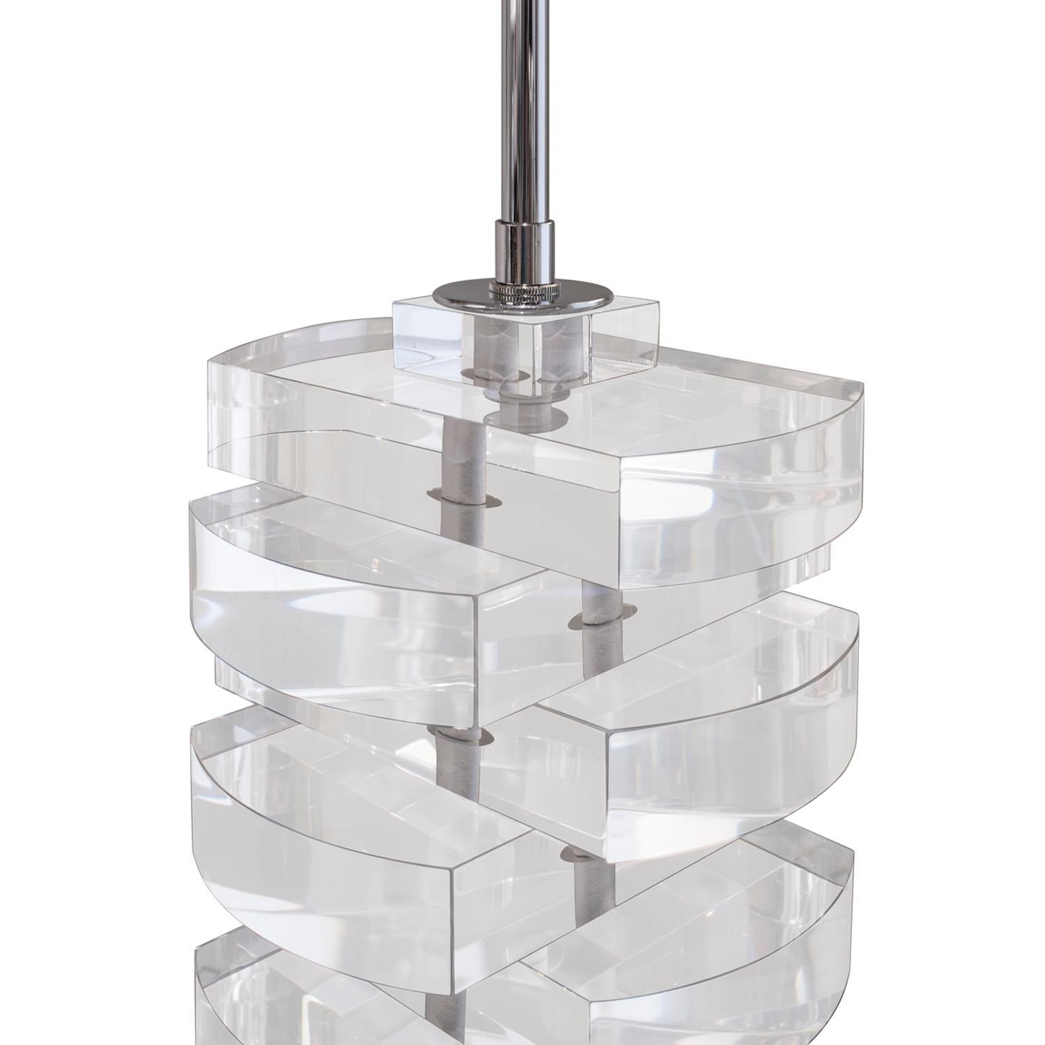Américain Paire de lampes de table chics empilées en lucite massive des années 1980 en vente