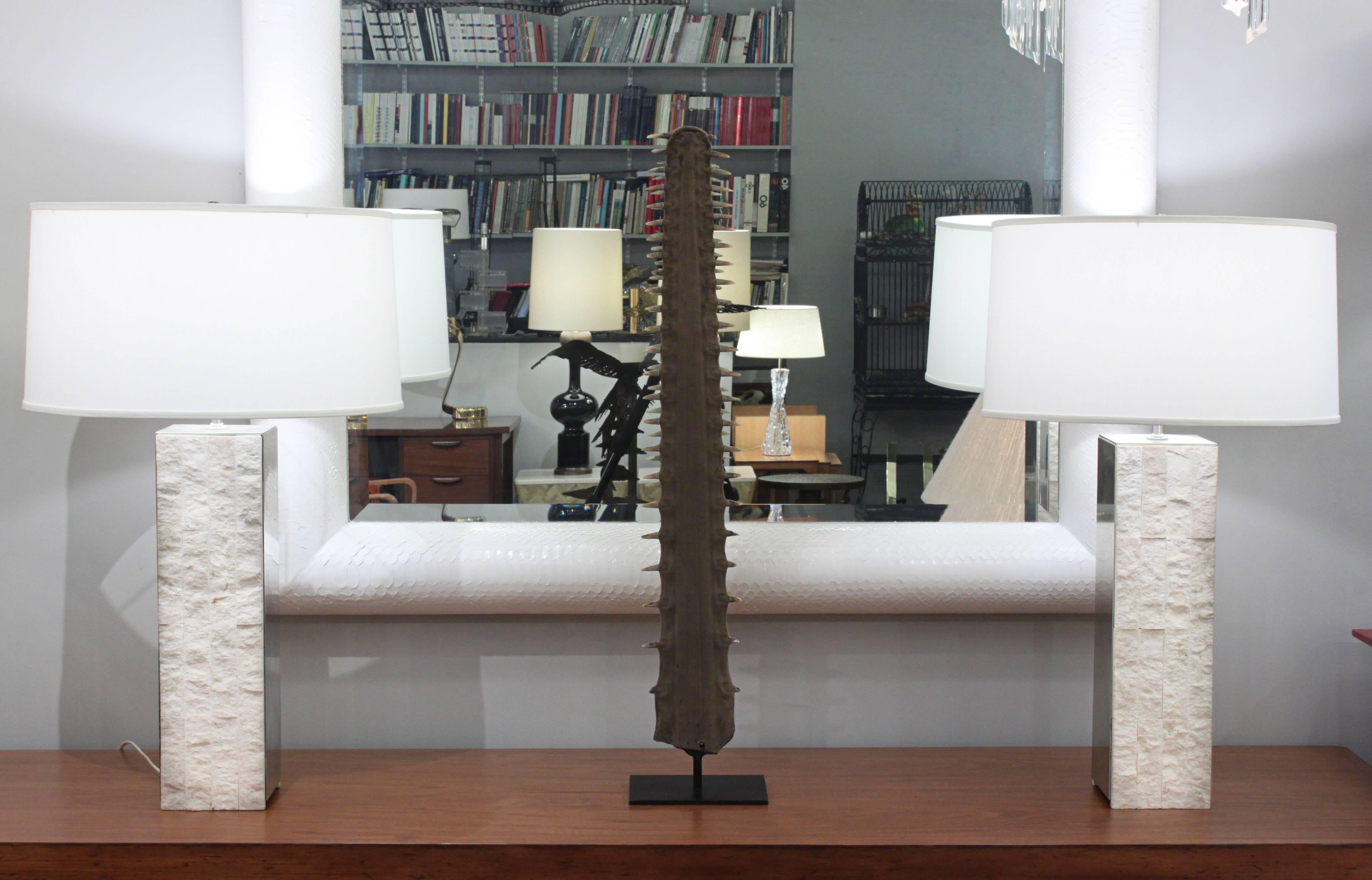 Late 20th Century Pair of Table Lamps in Ivory Flagstone with Brushed Steel Sides