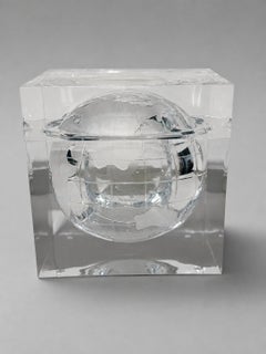 Alessandro Albrizzi Italian Lucite World Globe Ice Bucket, 1960s