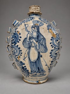17th-Century Sicilian Blue-and-White Majolica Pilgrim Flask, Caltagirone