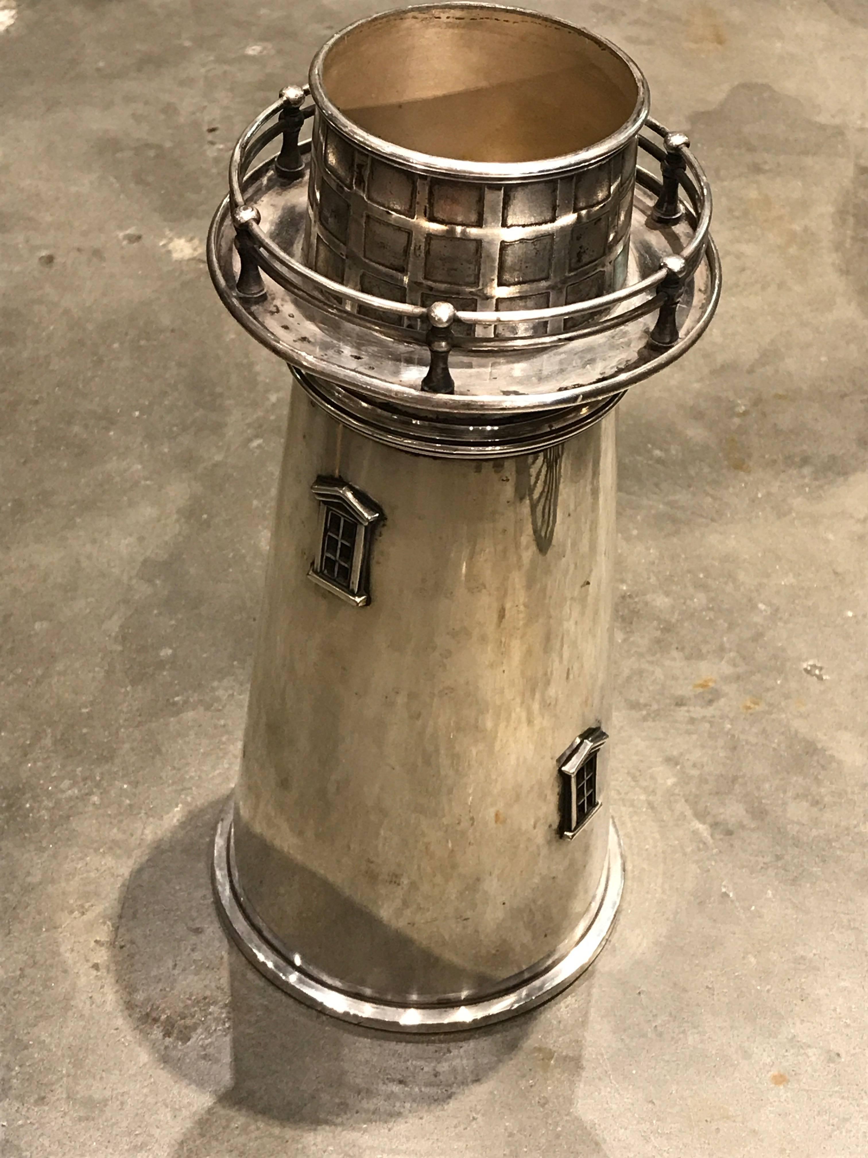 American Lighthouse Cocktail Shaker by Meriden International Silver Co For Sale