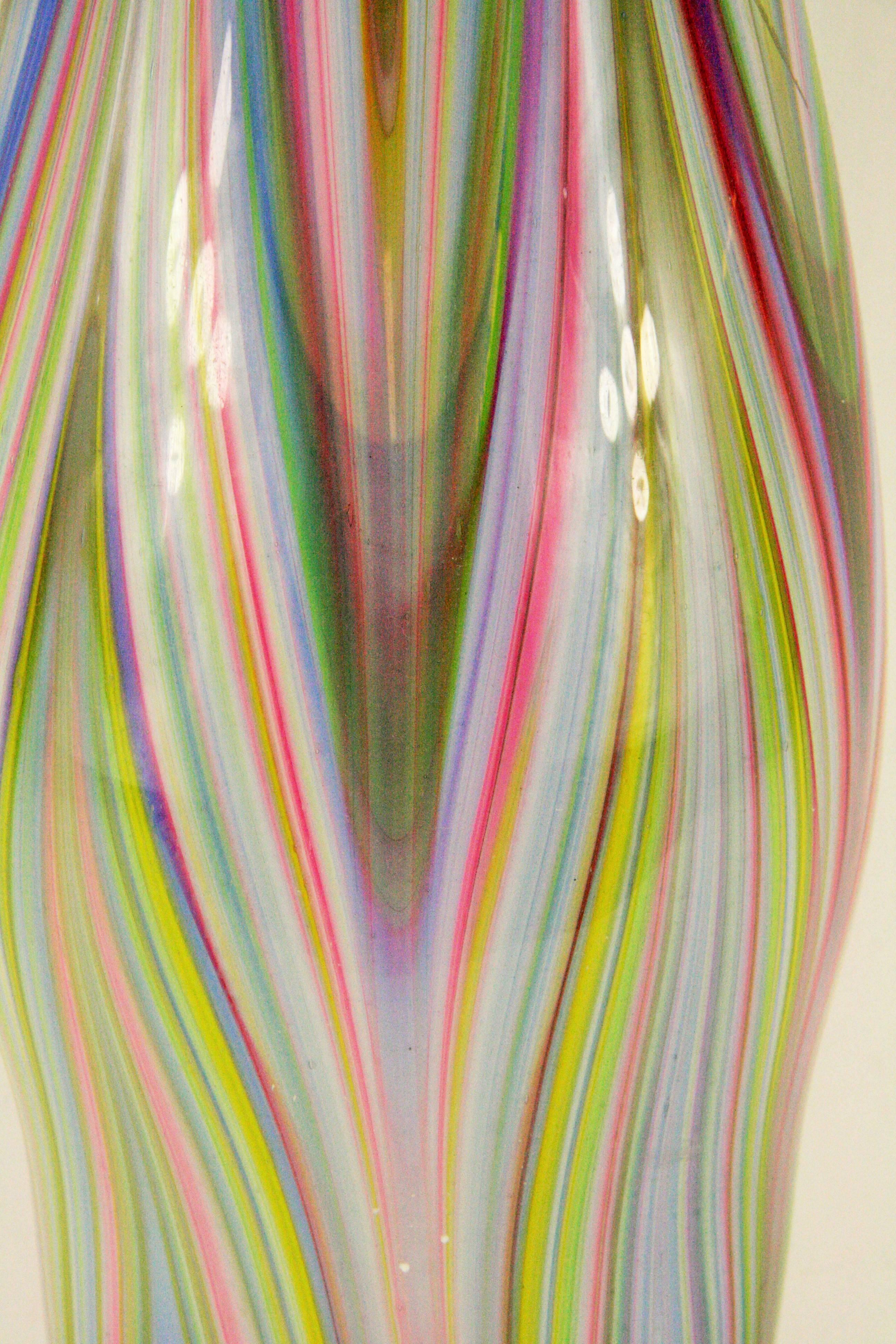 Grand vase italien en verre de Murano Bon état - En vente à Douglas Manor, NY