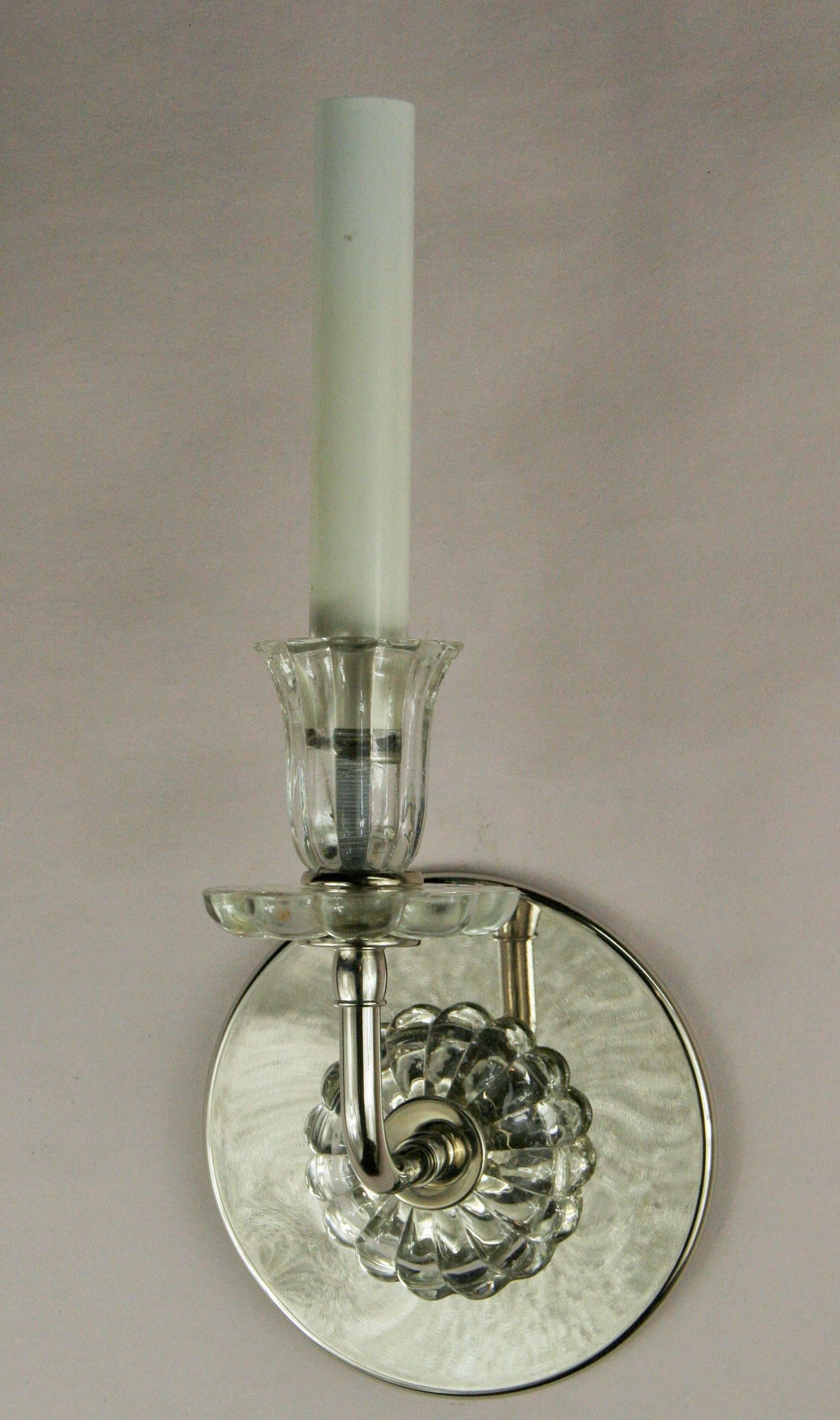 Pair of Glass Tulips Sconce In Good Condition In Douglas Manor, NY