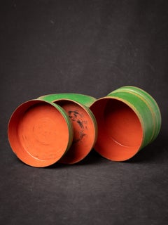 Antique green lacquered betelnut box from Burma