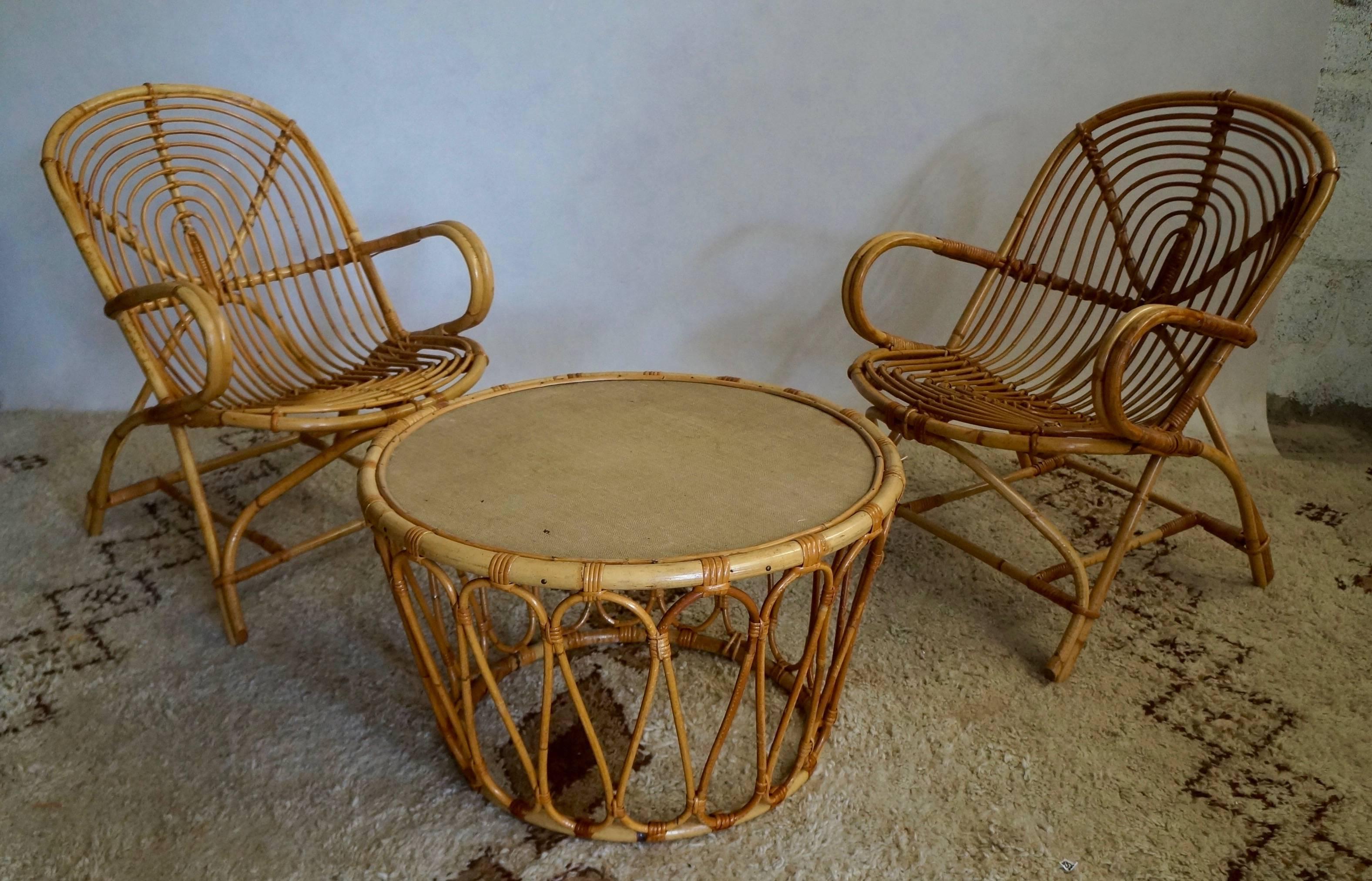 Set of 4 Wicker/ rattan Chairs In Good Condition In Brooklyn, NY