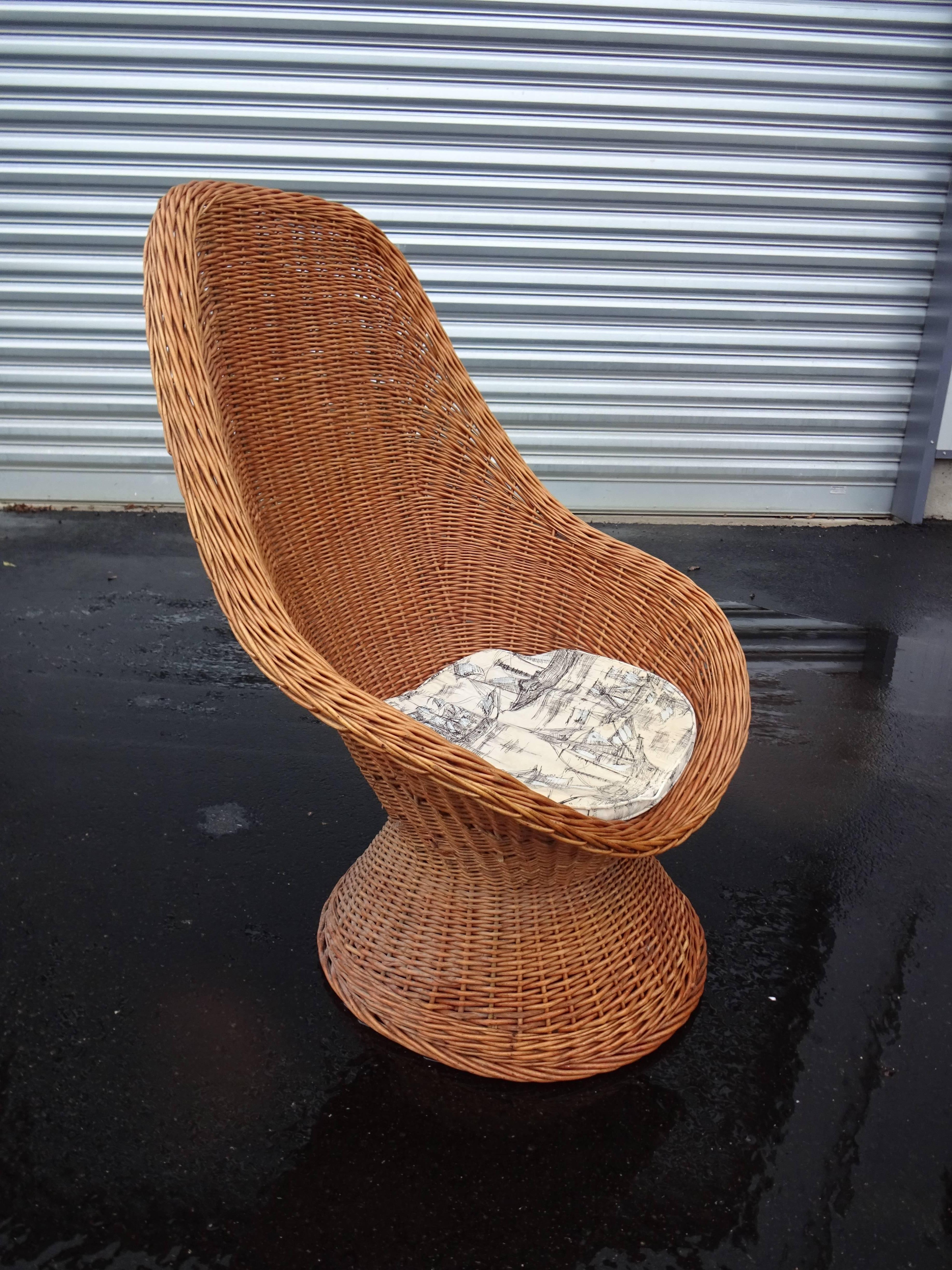 20th Century Pair of High Back Rattan Armchairs