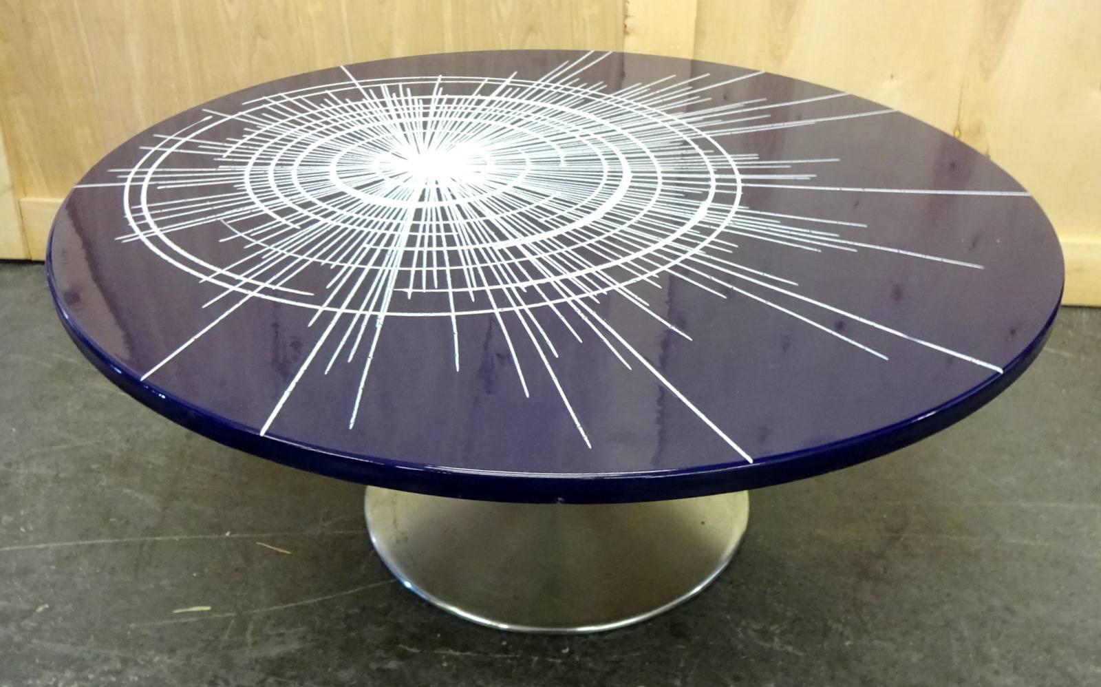Blue Enameled Metal Table In Good Condition For Sale In Brooklyn, NY