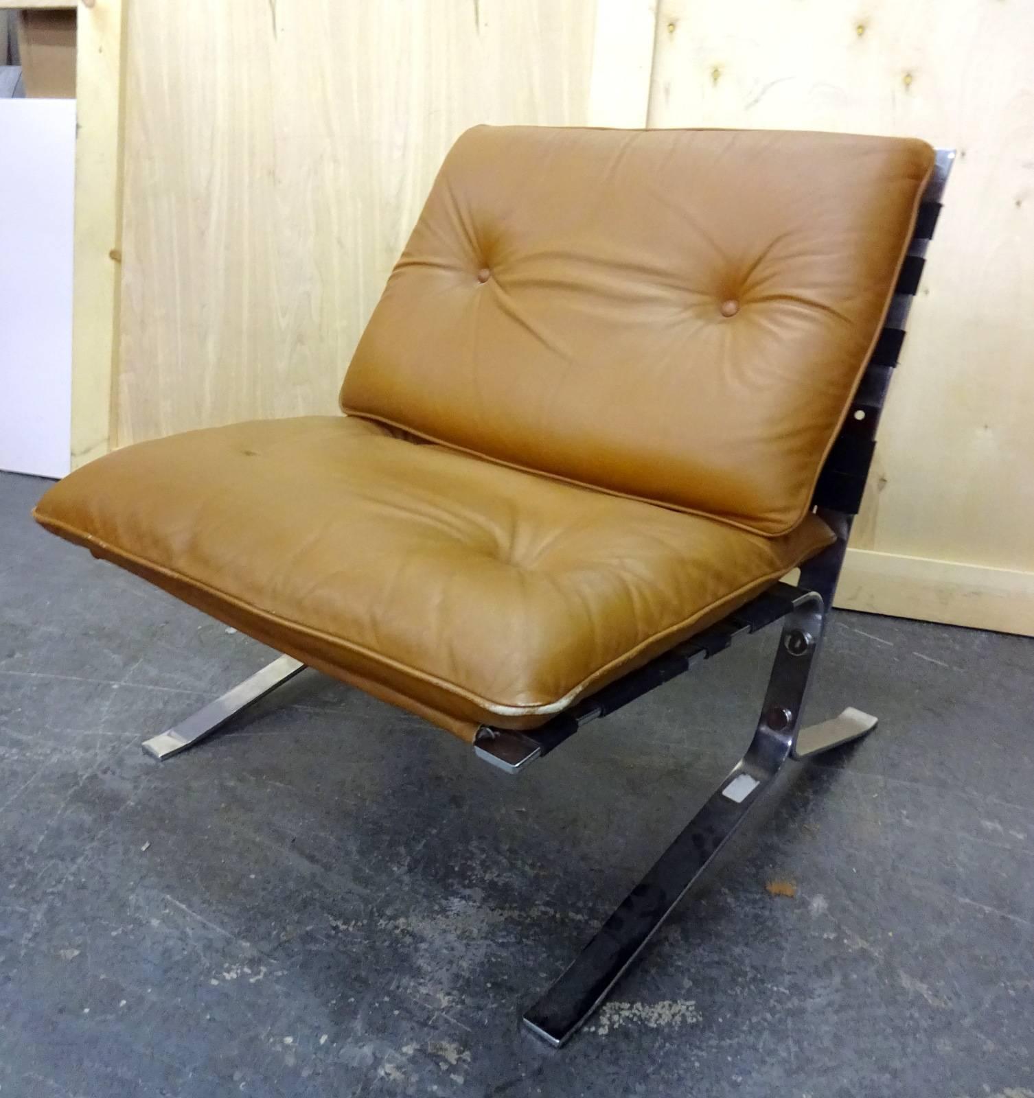 Olivier Mourgue leather chair edited by Airborne in the 1960's, model 