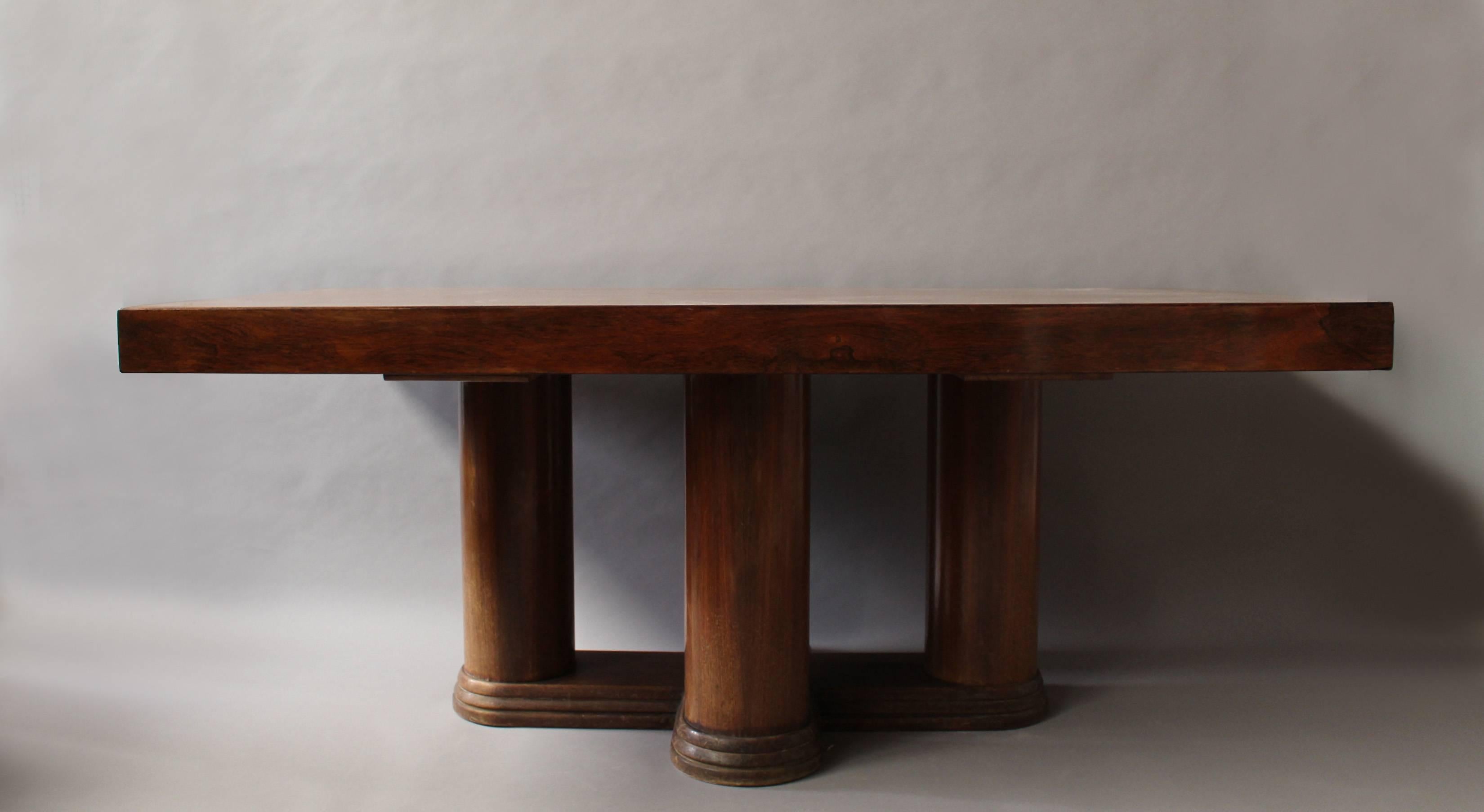 A Fine French Art Deco Rosewood Extendable Dining Table For Sale 4