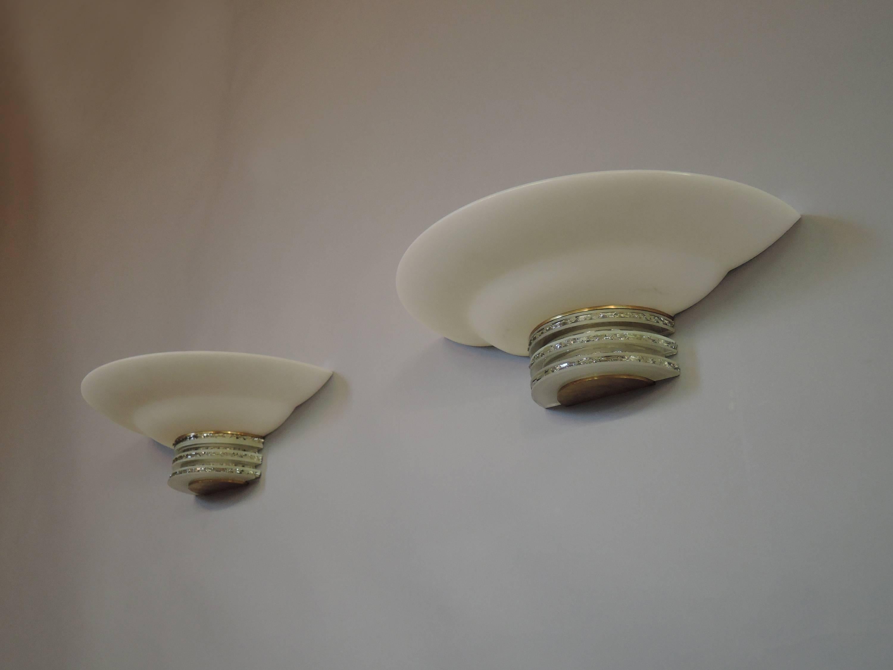 Pair of Fine French Art Deco Glass and Brass Sconces by Jean Perzel For Sale 4