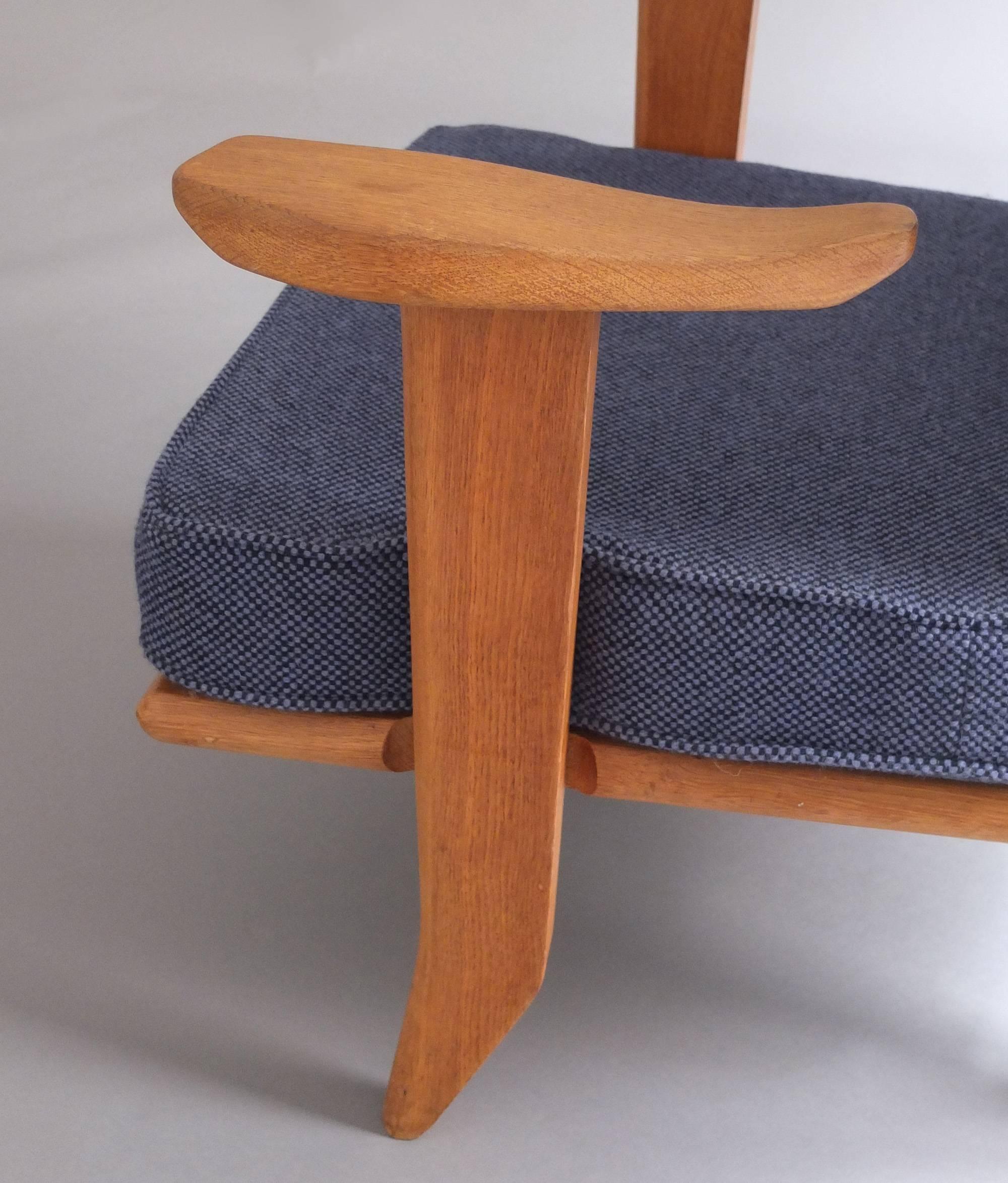 Pair of French 1950s Oak Armchairs by Guillerme & Chambron 5