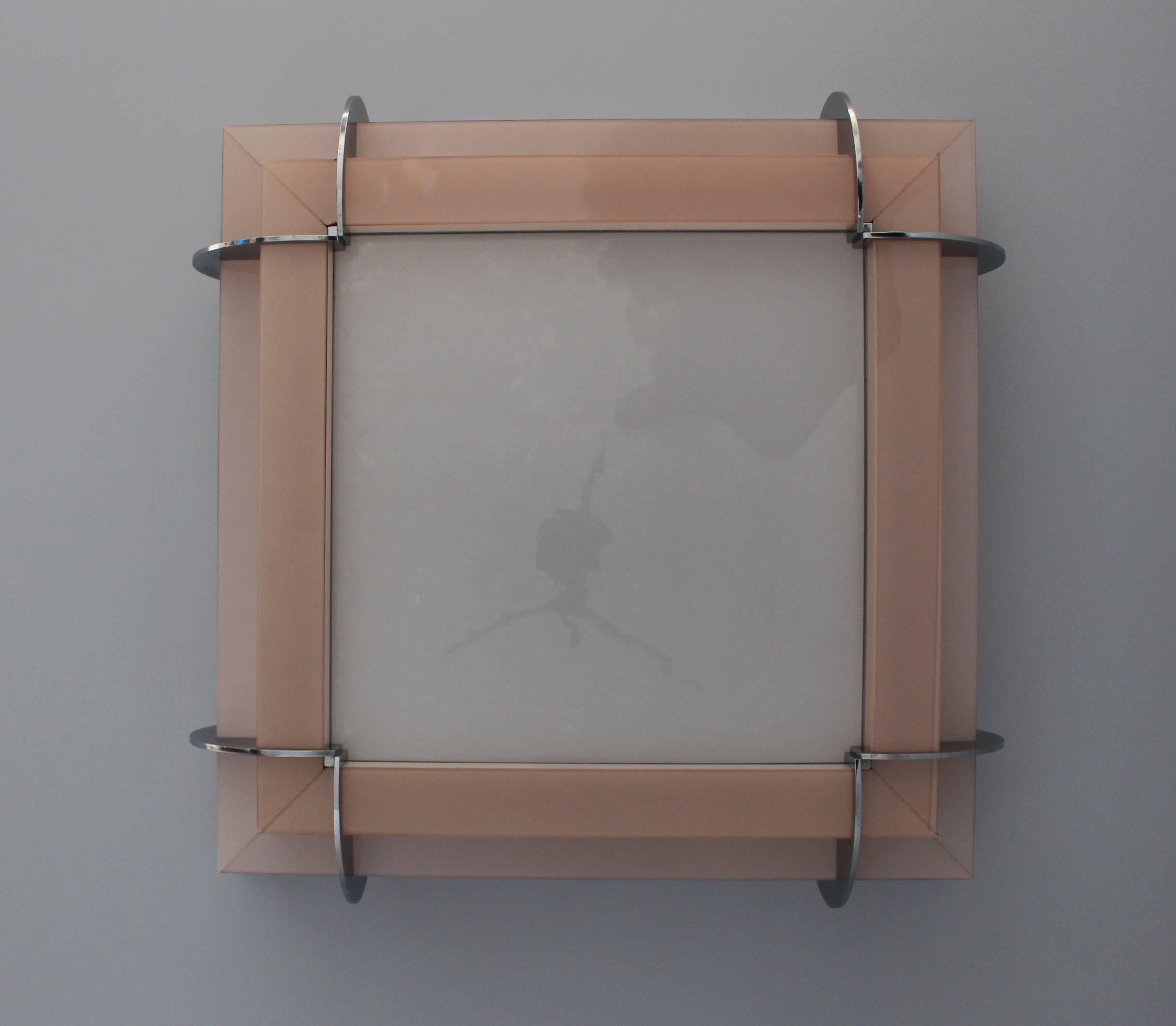 Milieu du XXe siècle Monture encastrée à deux niveaux en verre et chrome de style Art déco français par Jean Perzel en vente