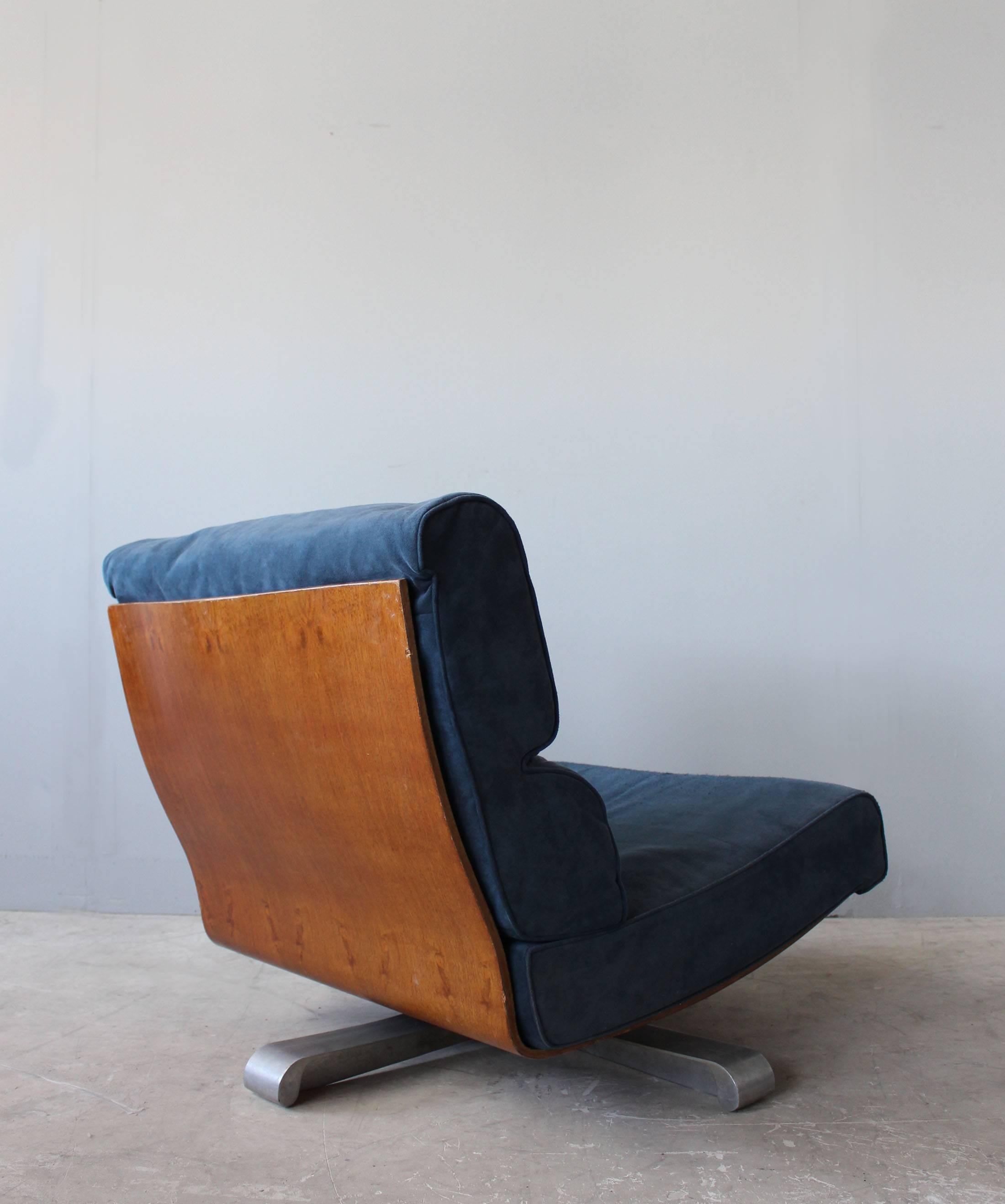4 French 1970’s Swivel Lounge Chairs by Tito Agnolli & Steiner 1