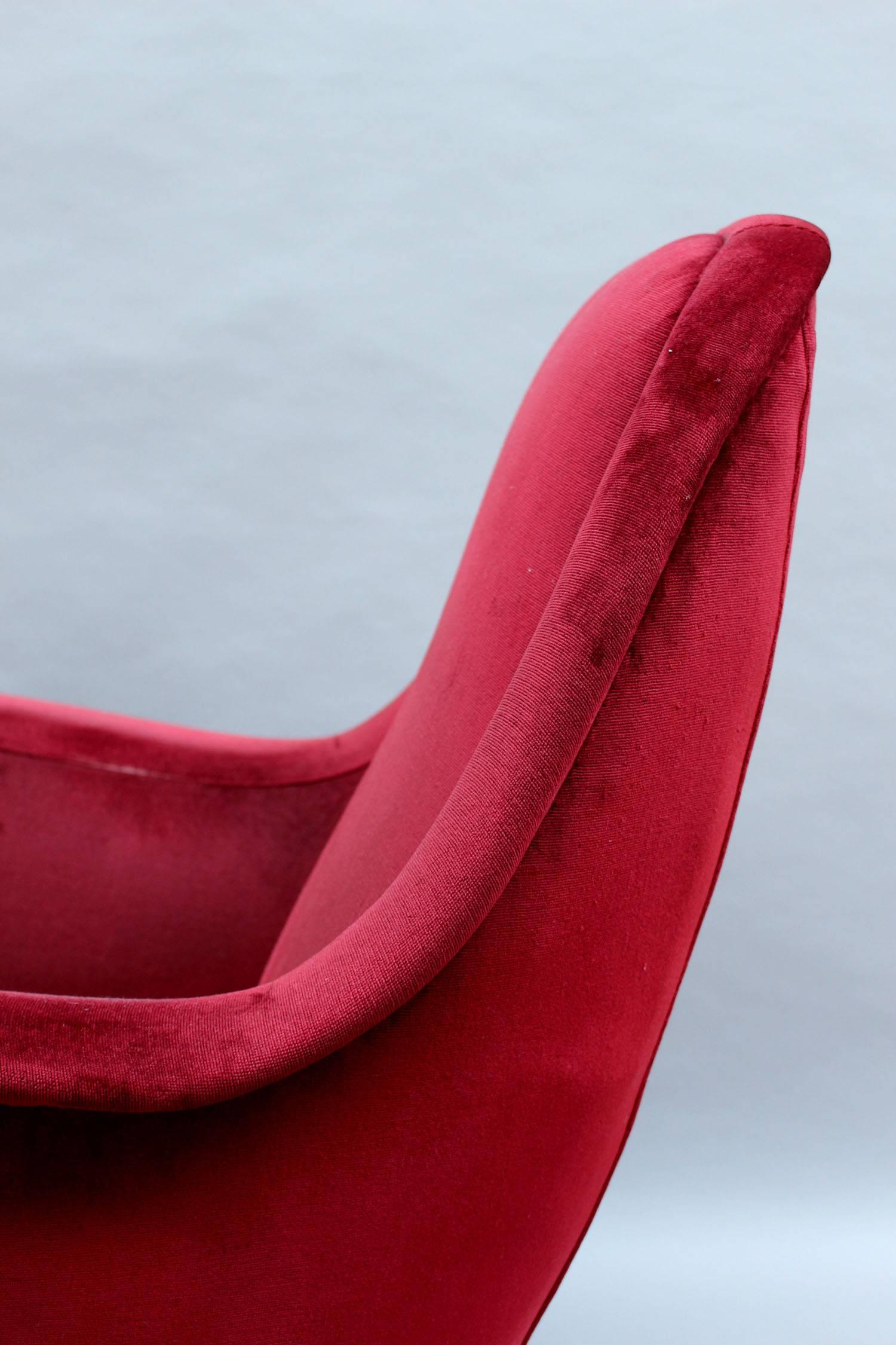 A Fine 1970's Italian Red Velvet Armchair with Brass Legs For Sale 3