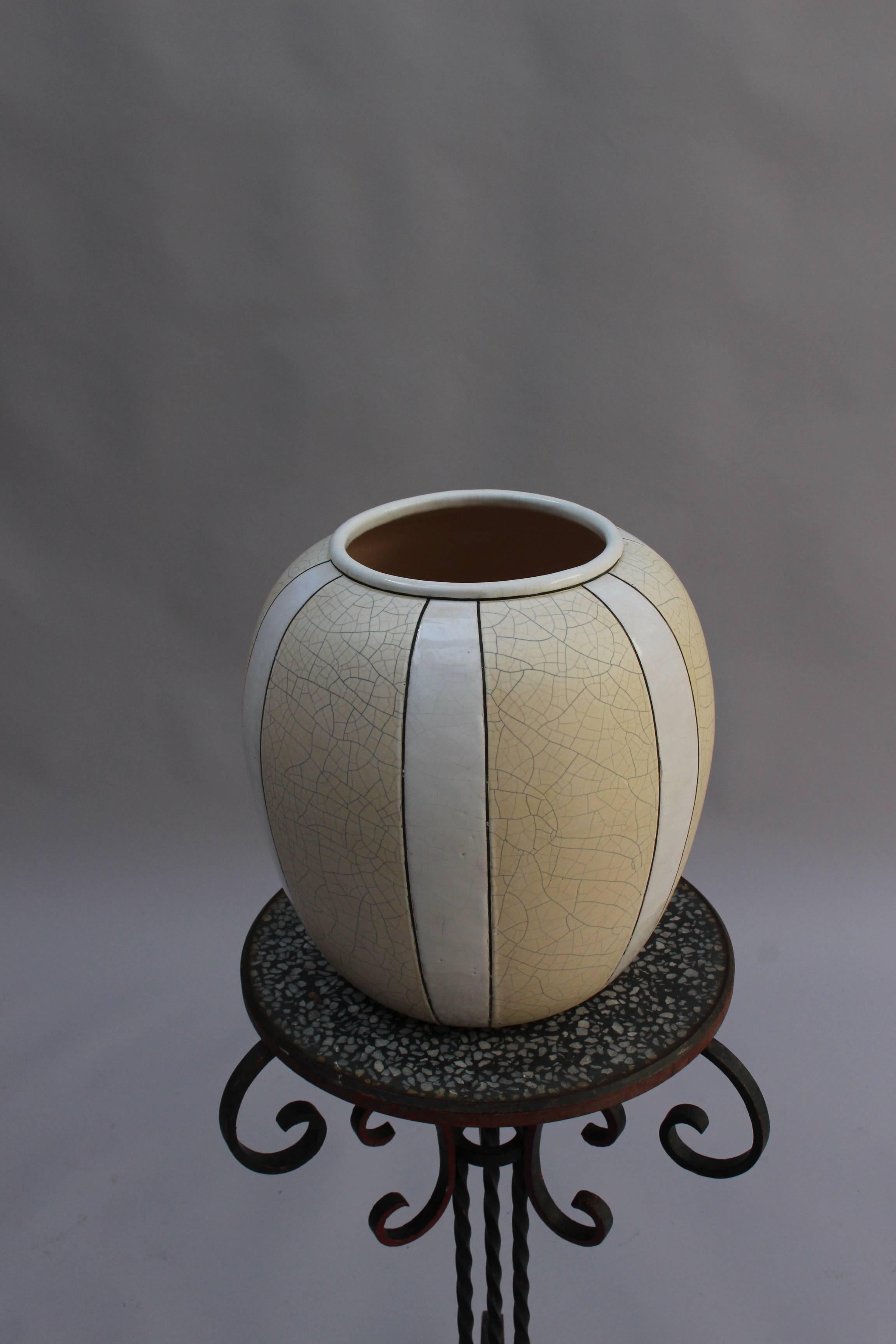 Art déco Vase en céramique Craquelé Art Déco par Atelier Pomone pour Le Bon Marché
